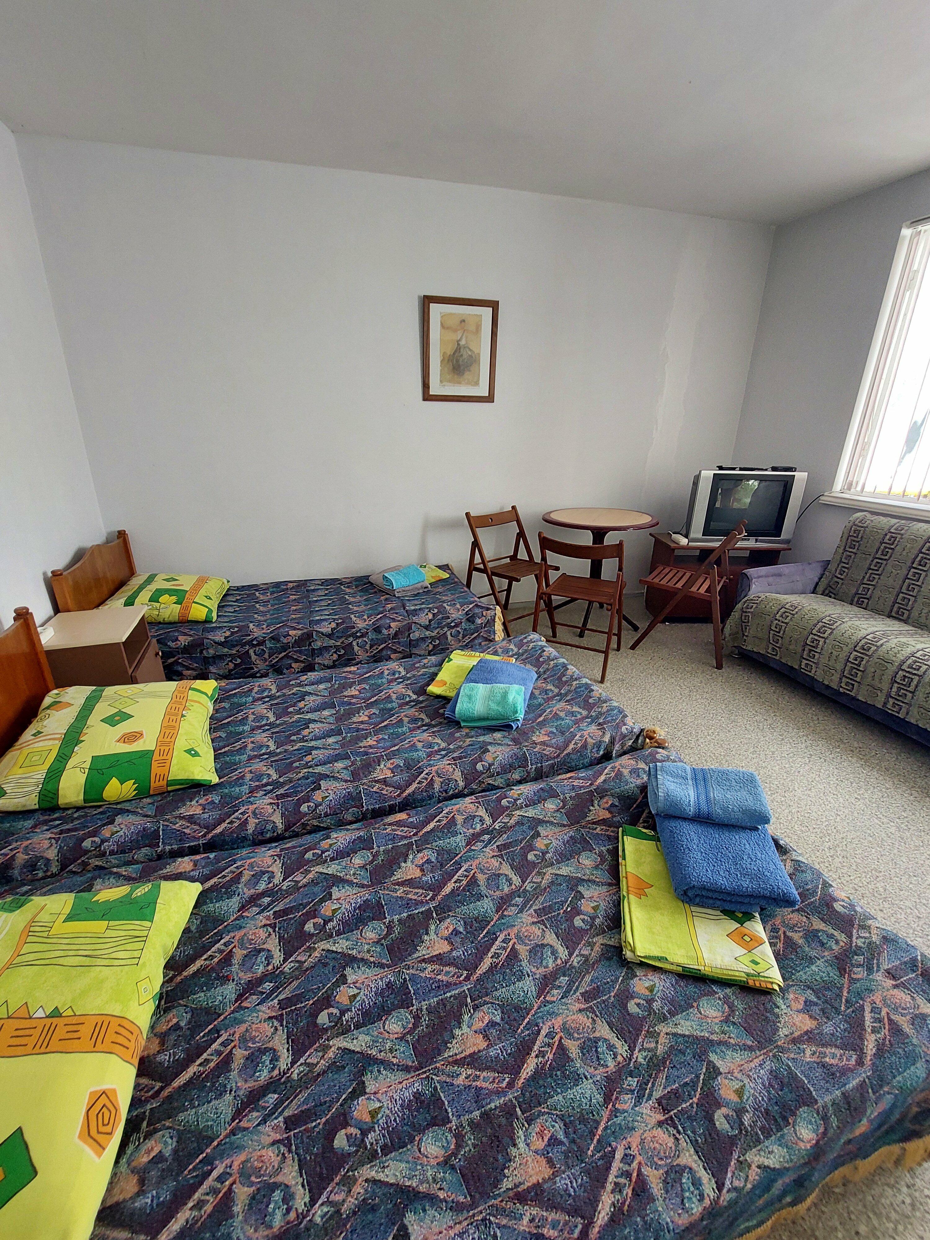 Трехместный номер с видом на сад