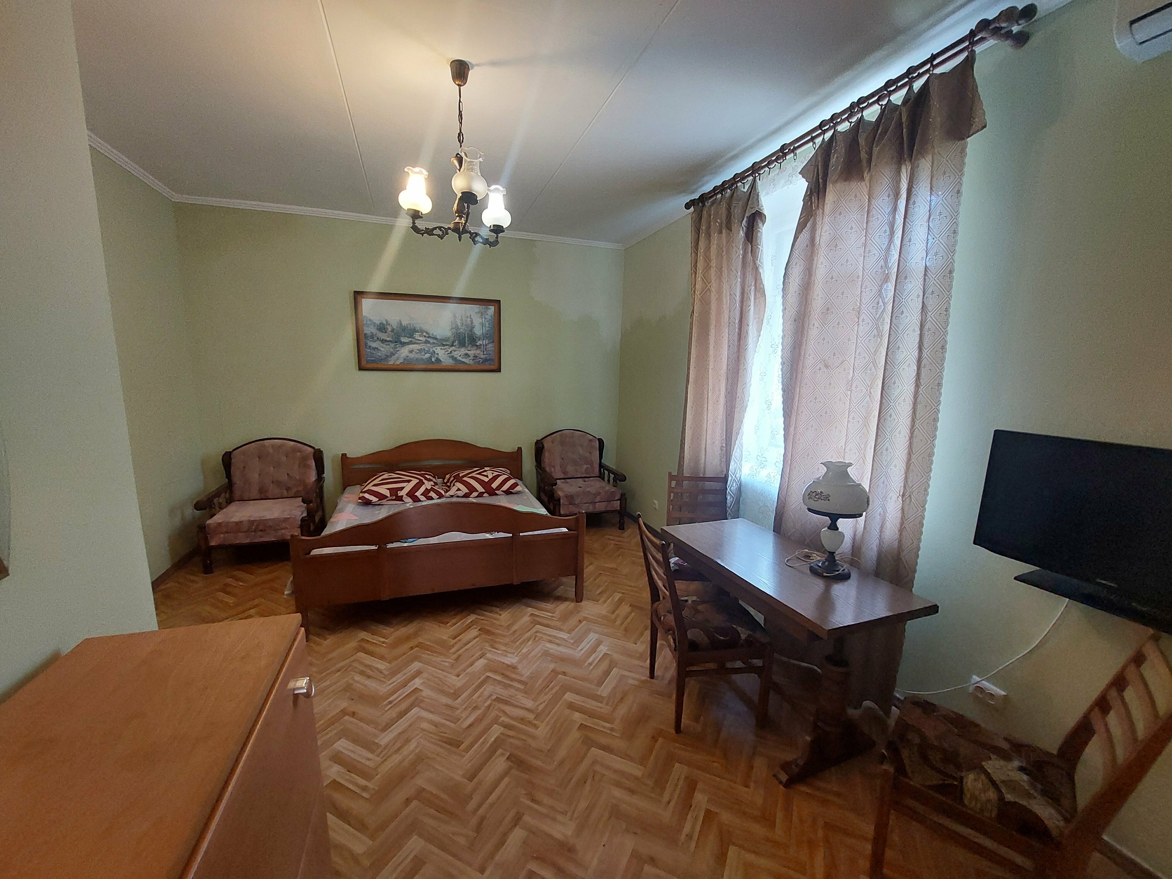 Четырехместный номер с балконом