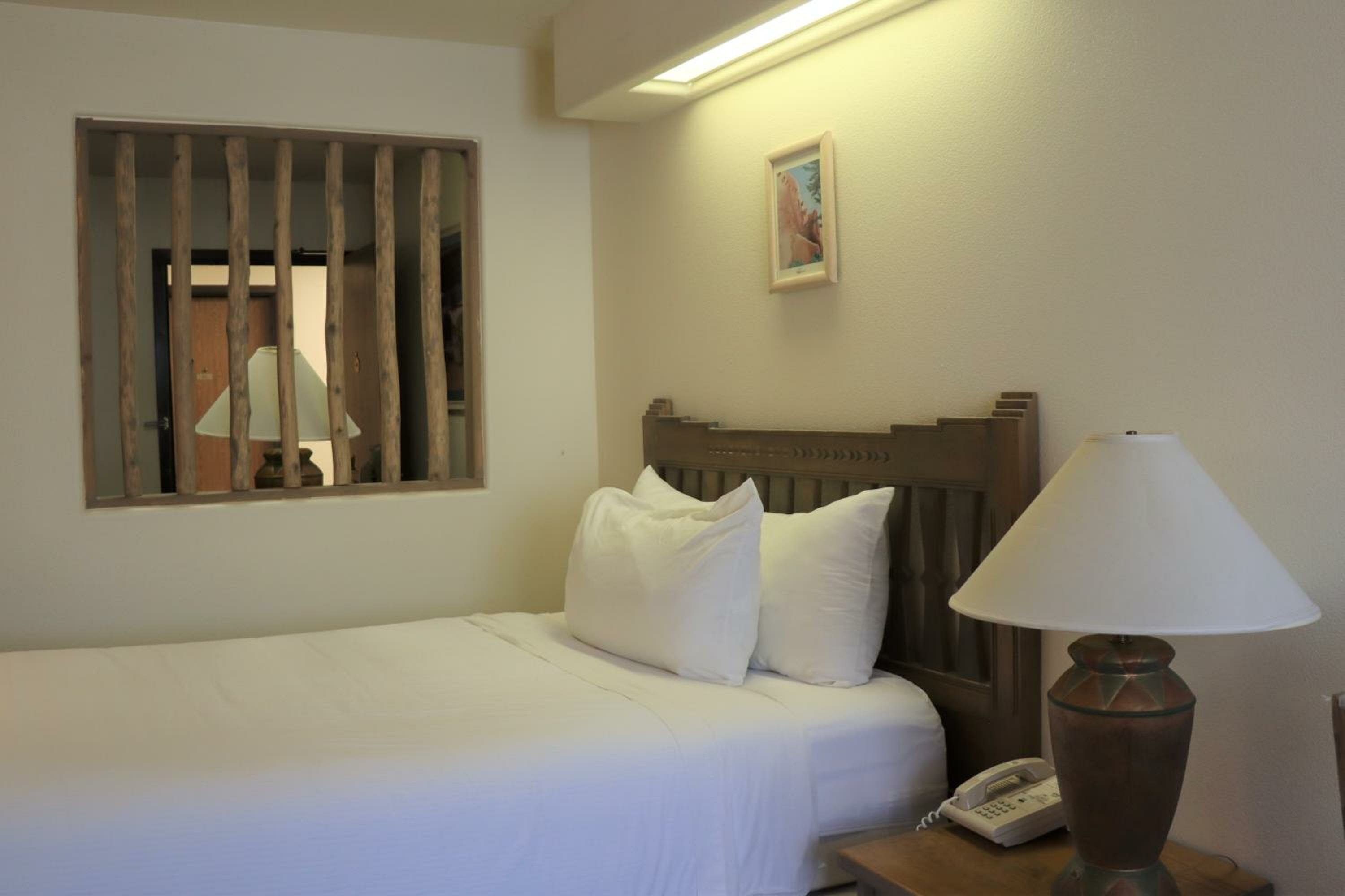 Queen Room - Disability Access