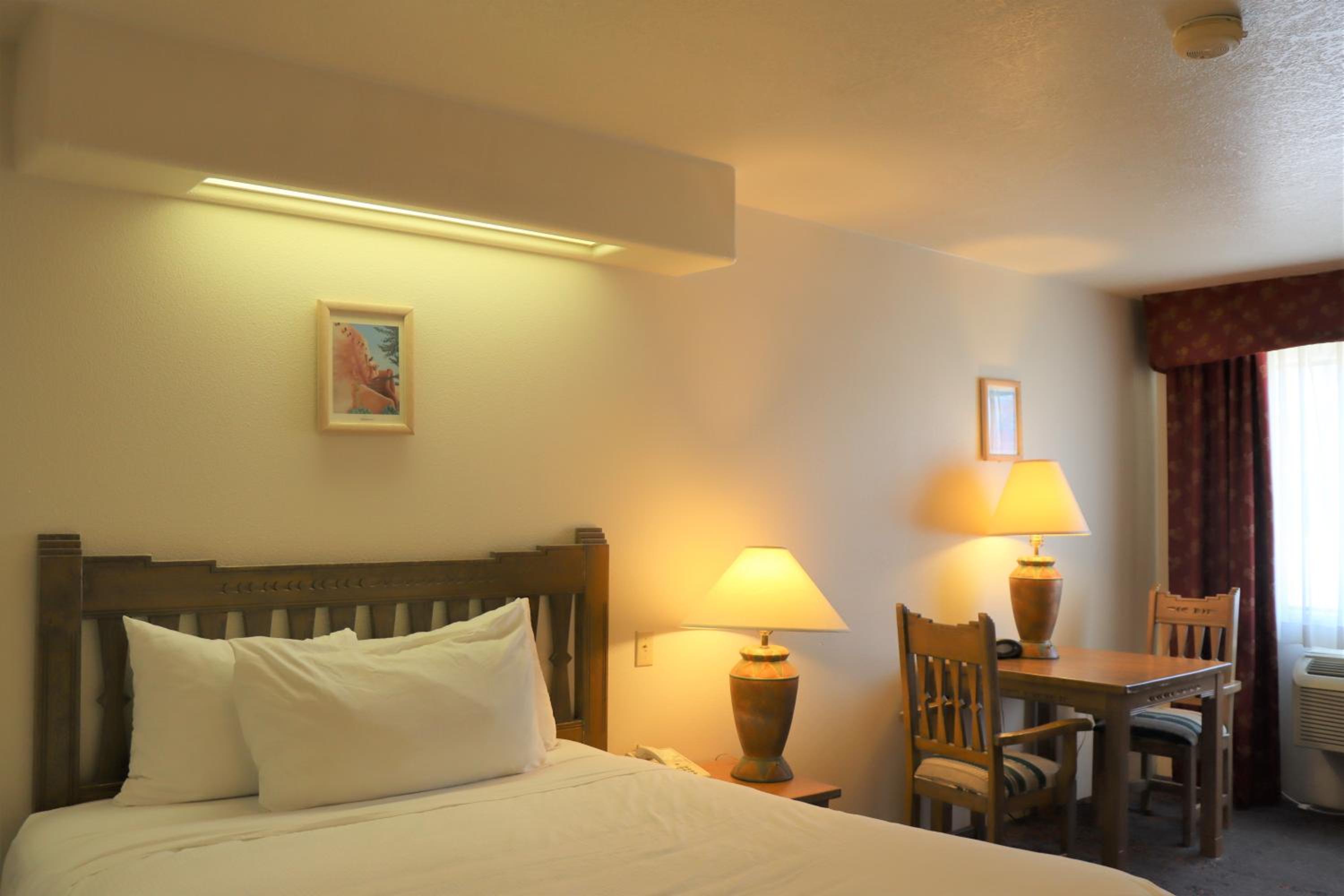 Queen Room - Disability Access