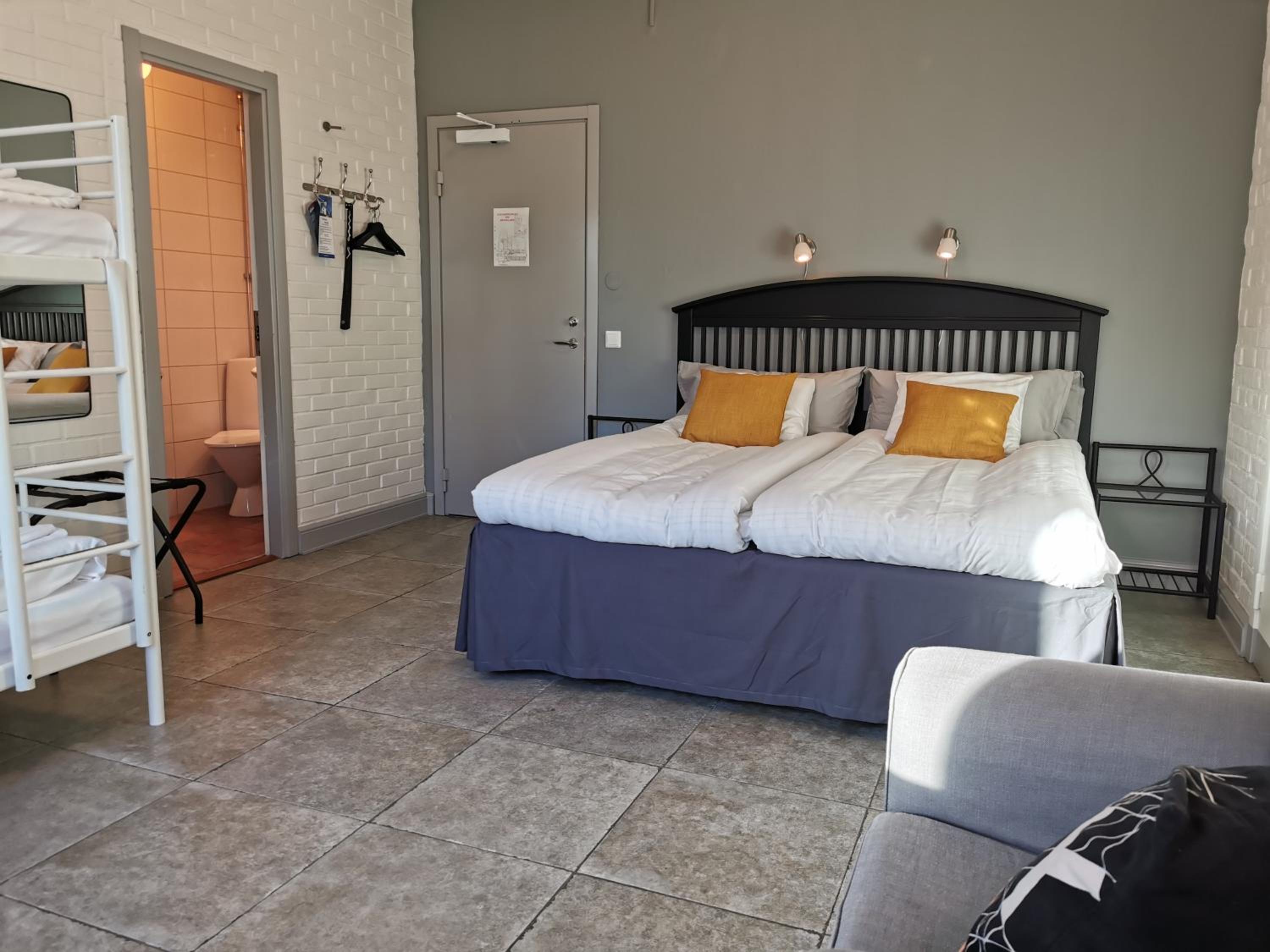 Familyroom (4 adults)