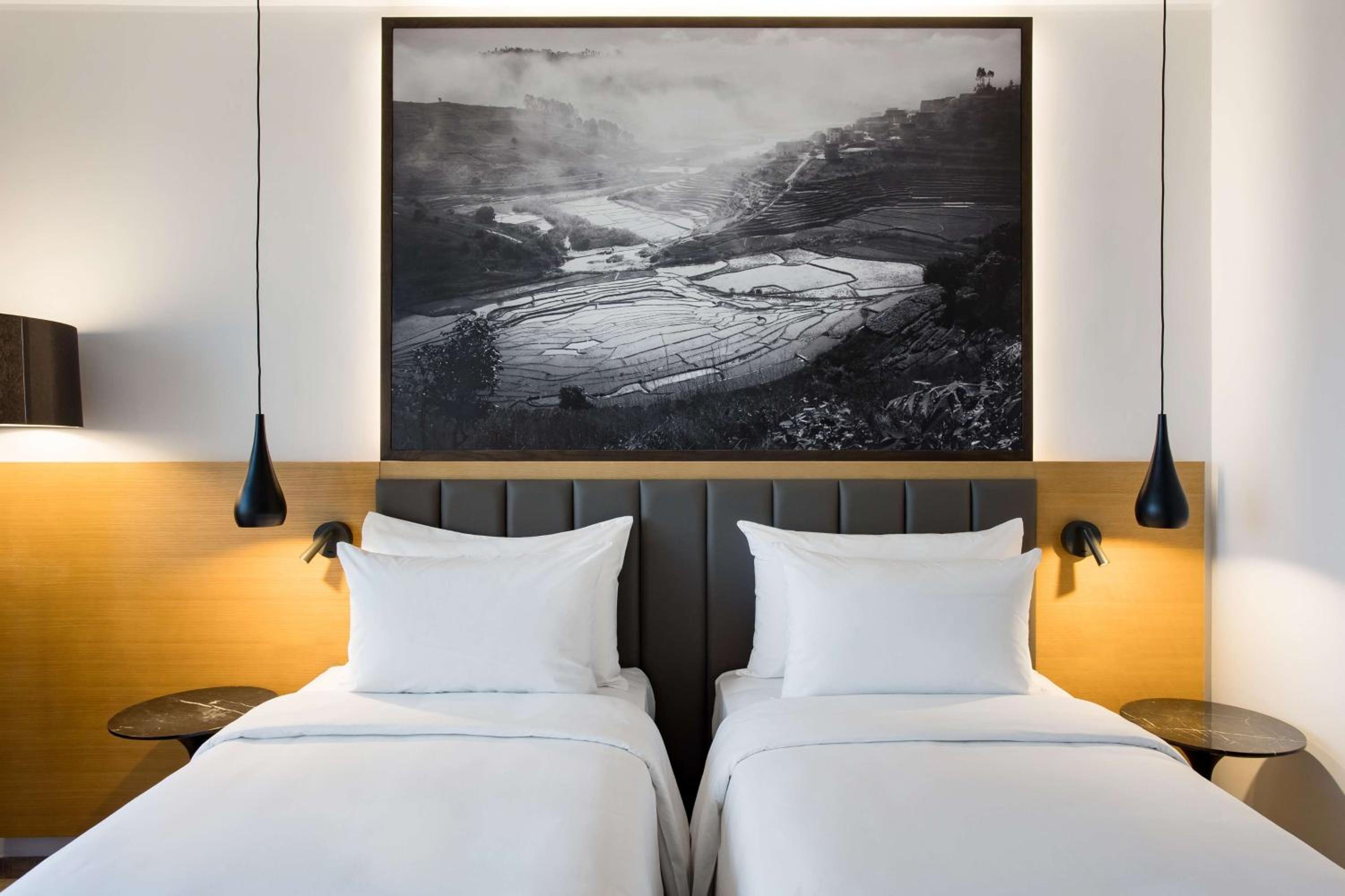 Superior Room with Waterfront View