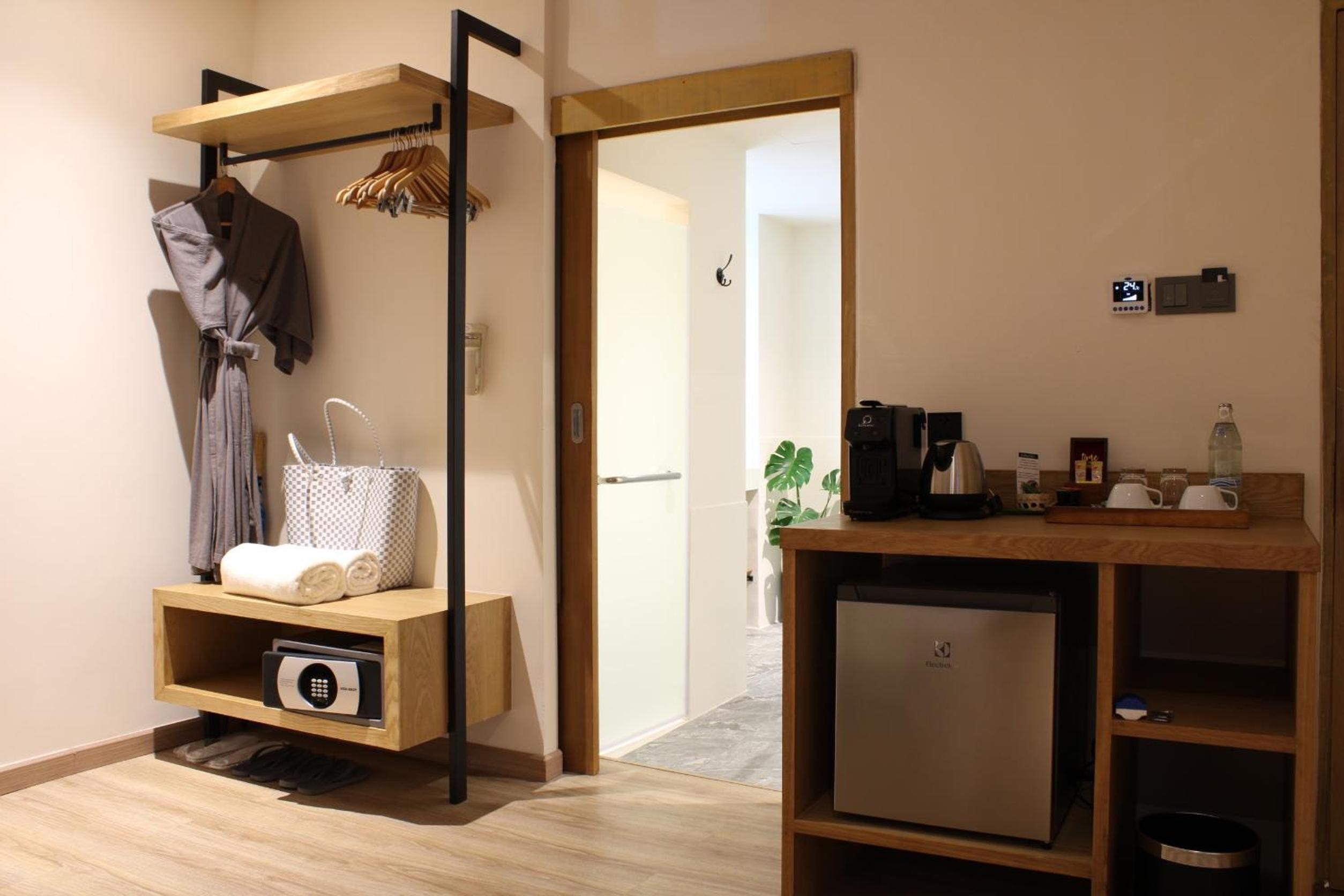 Superior Double or Twin Room with One-Way Airport  Transfer