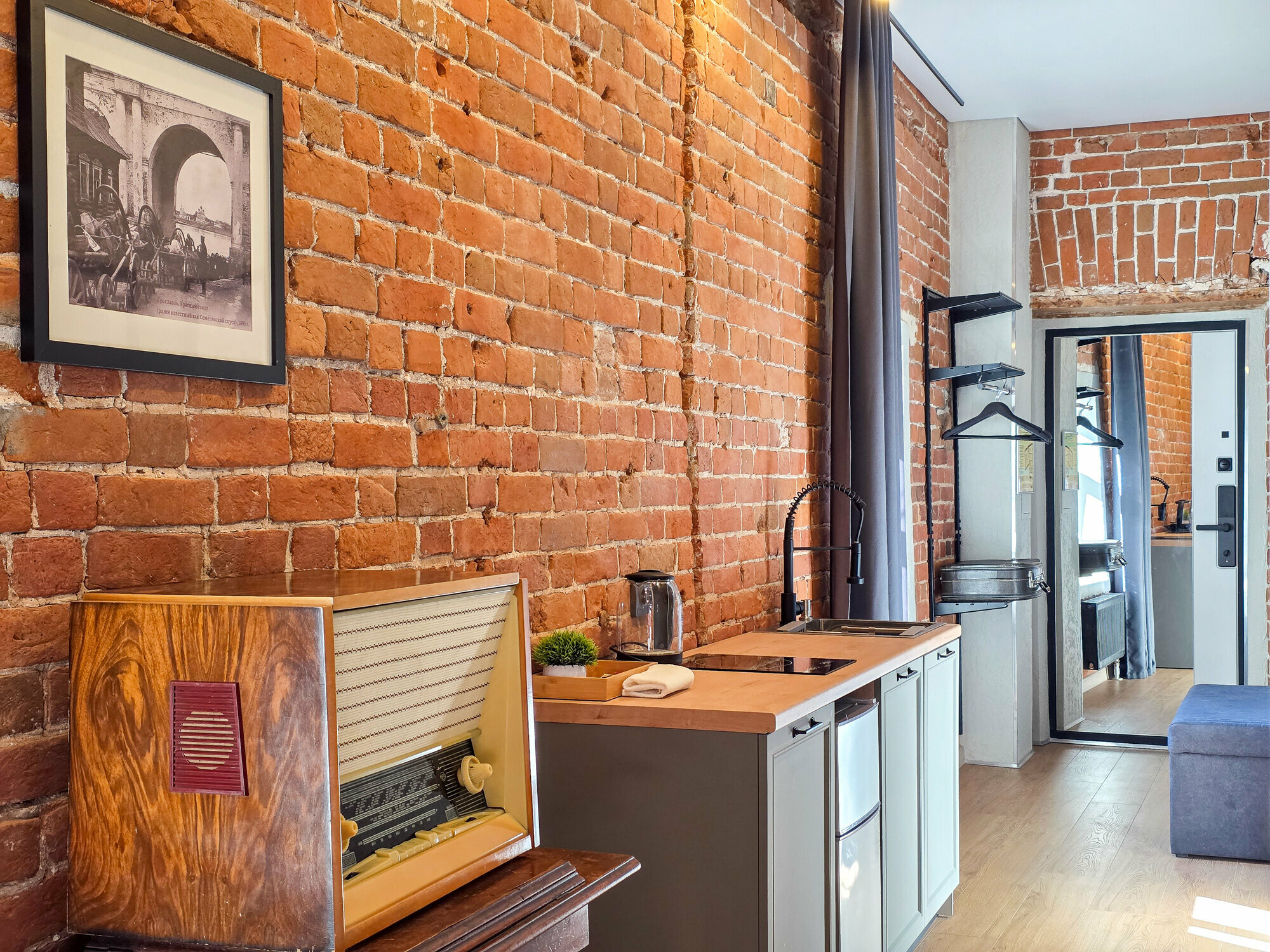 Двухкомнатный люкс с видом во двор