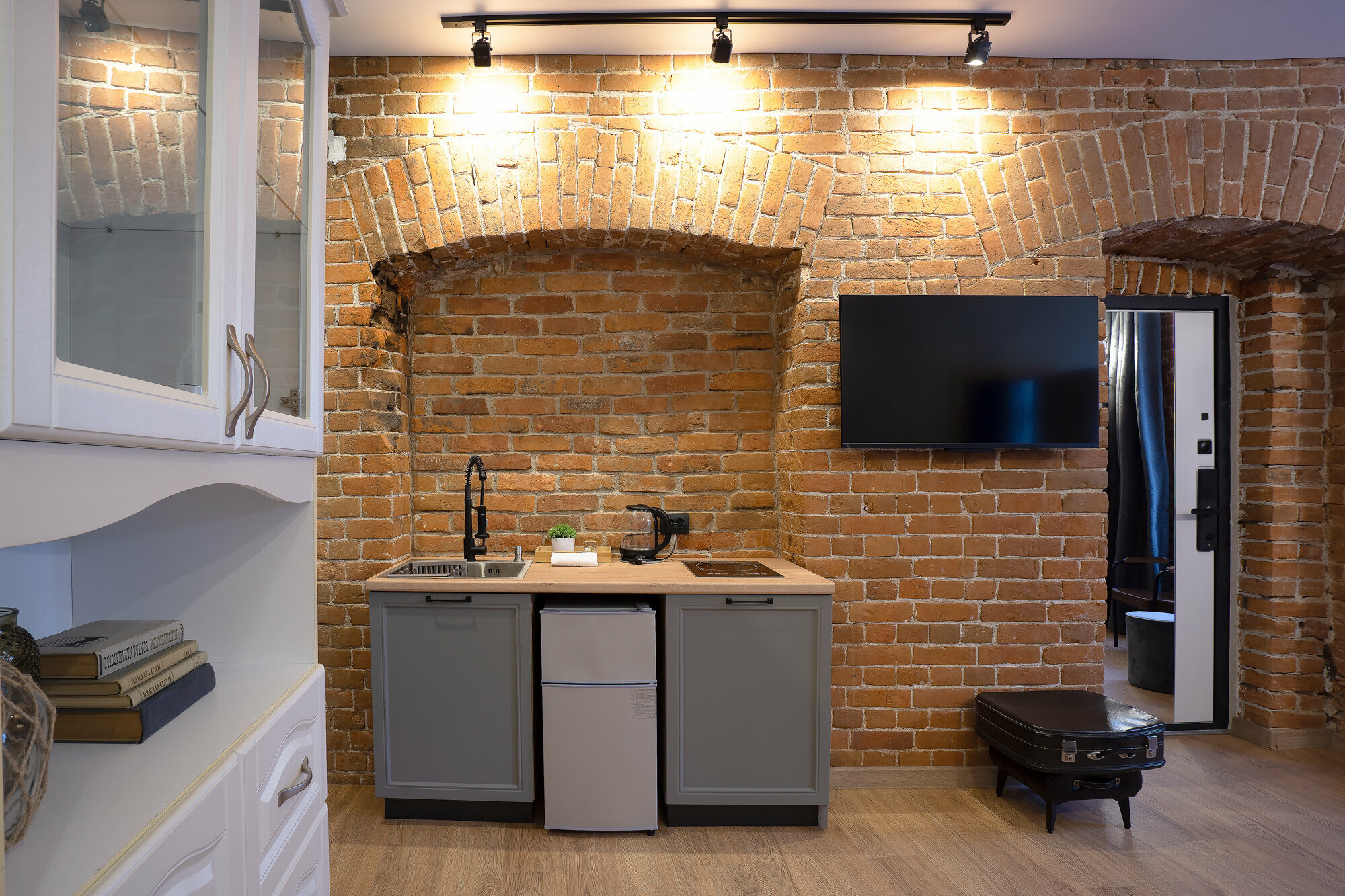 Двухкомнатный люкс с видом во двор