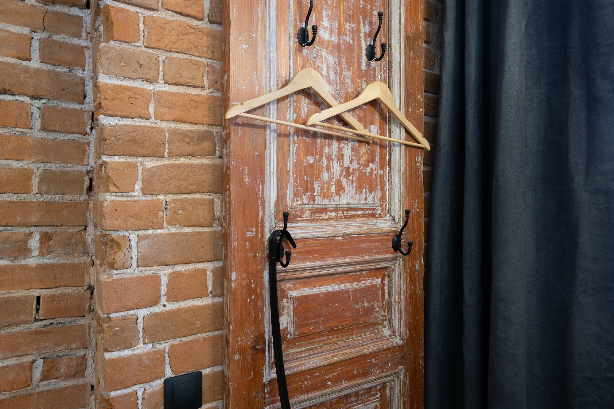 Двухкомнатный люкс с видом во двор