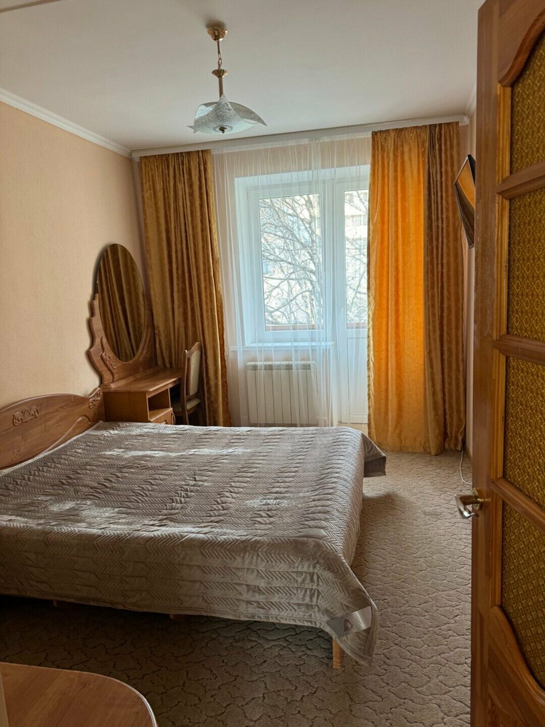 Улучшенный двухместный номер с 1 кроватью