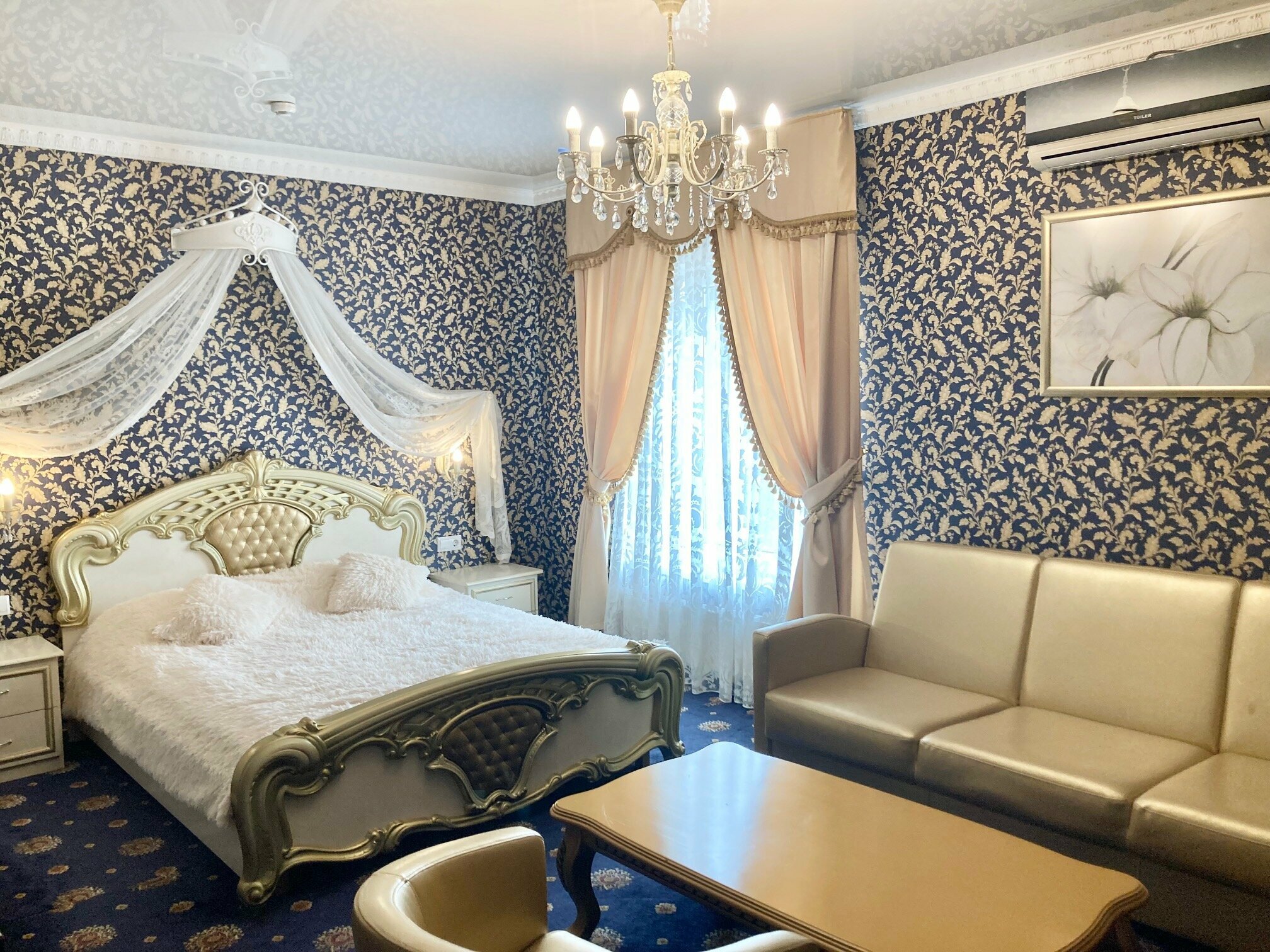 Номер-студия Делюкс