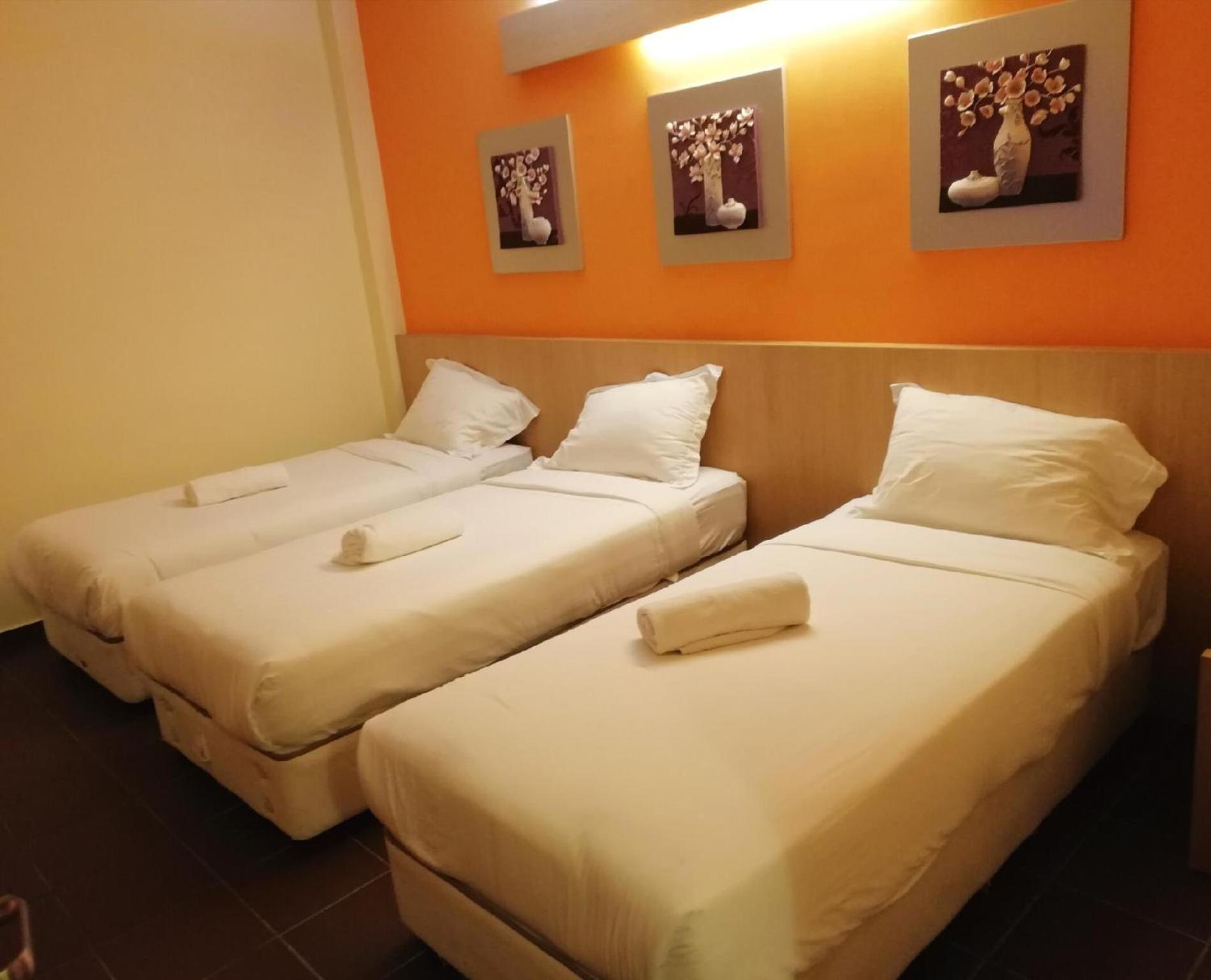 Deluxe Triple Room