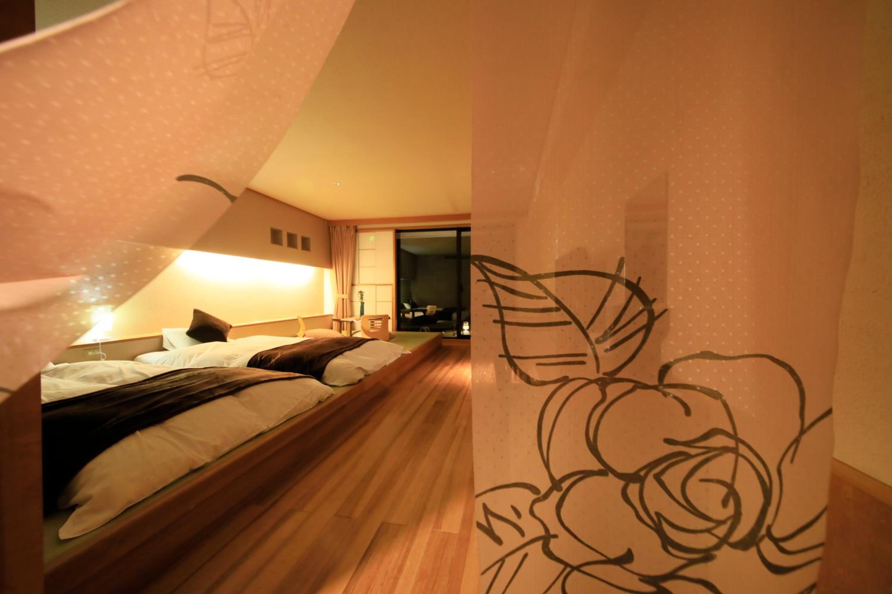 Japanese Western Style Superior Room with Private Open-Air Bath