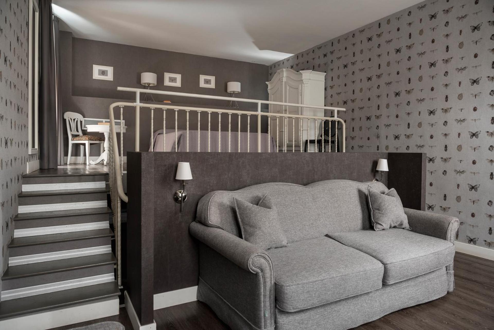 Loft - Split Level (4 Adults)