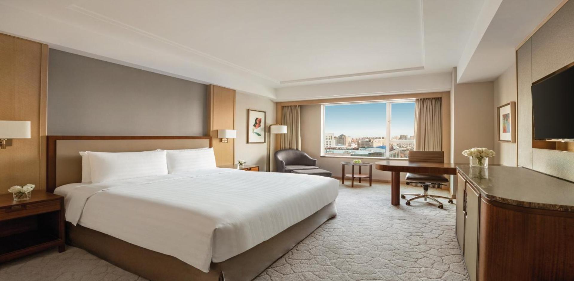 Horizon Club Queen Room