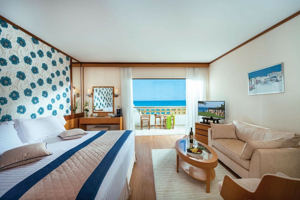 Superior Deluxe Room, Land View