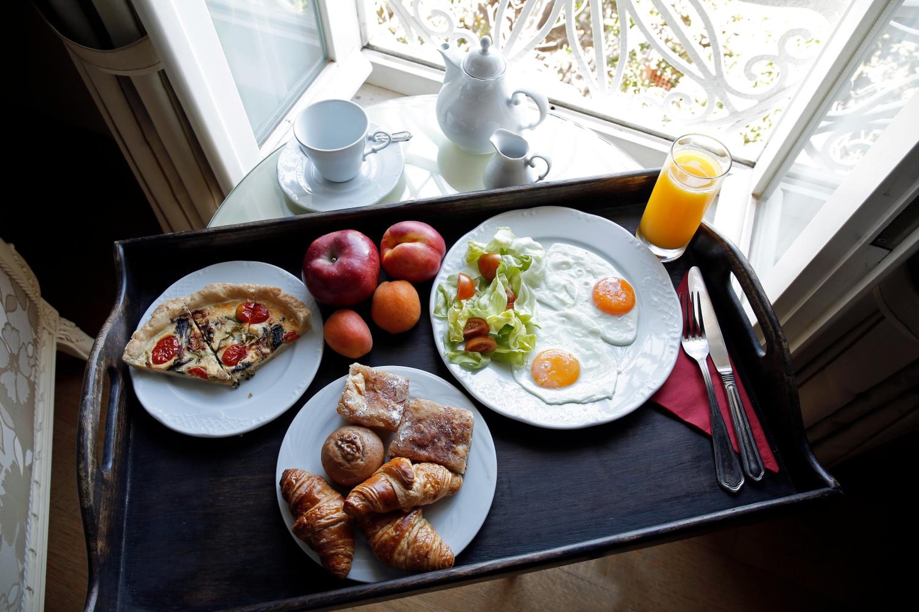 Suite with Fortress View