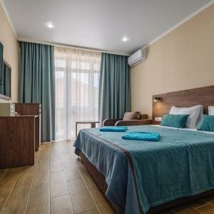 Стандарт с креслом