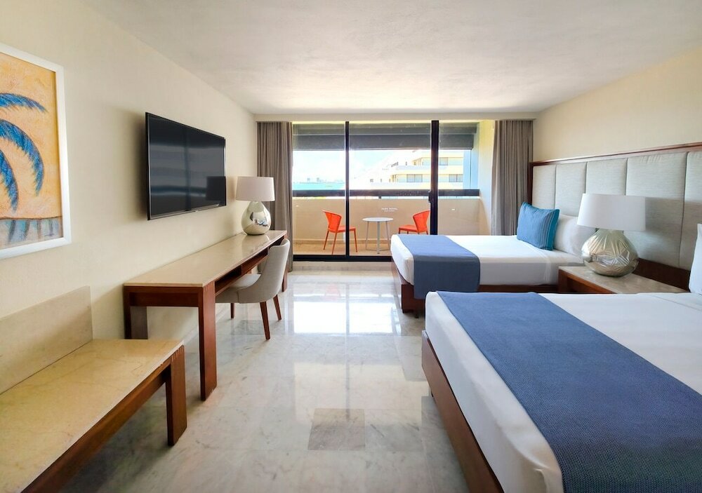 Family Suite with Balcony