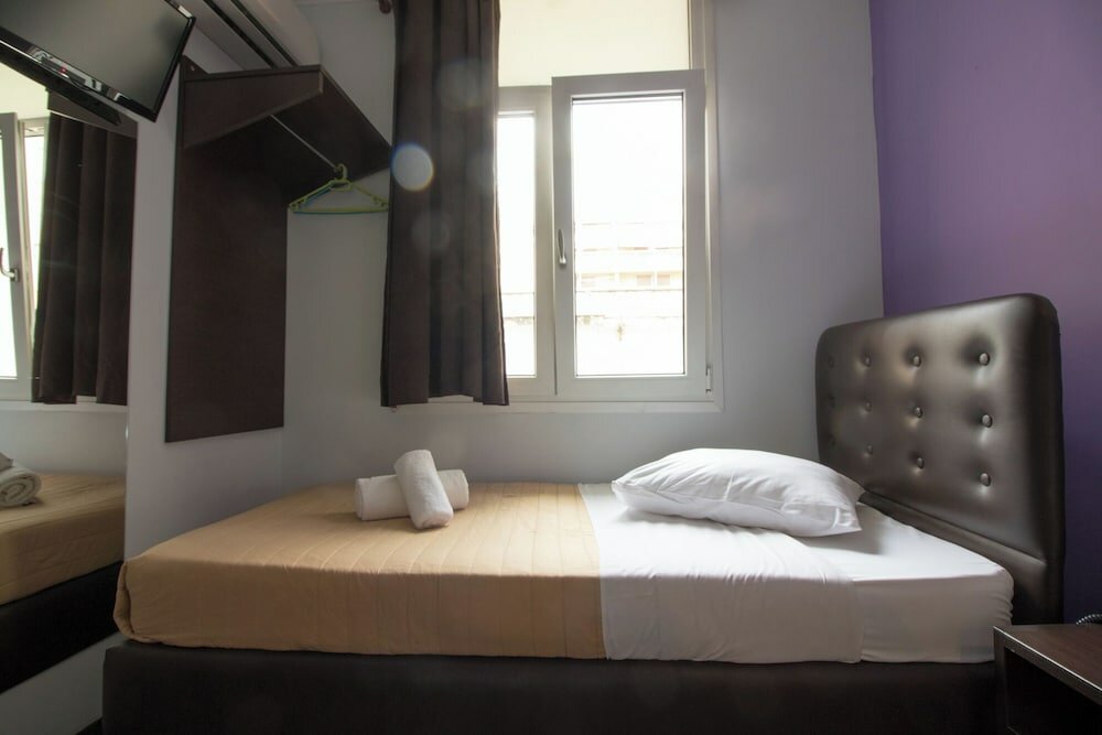 Basic Single Room