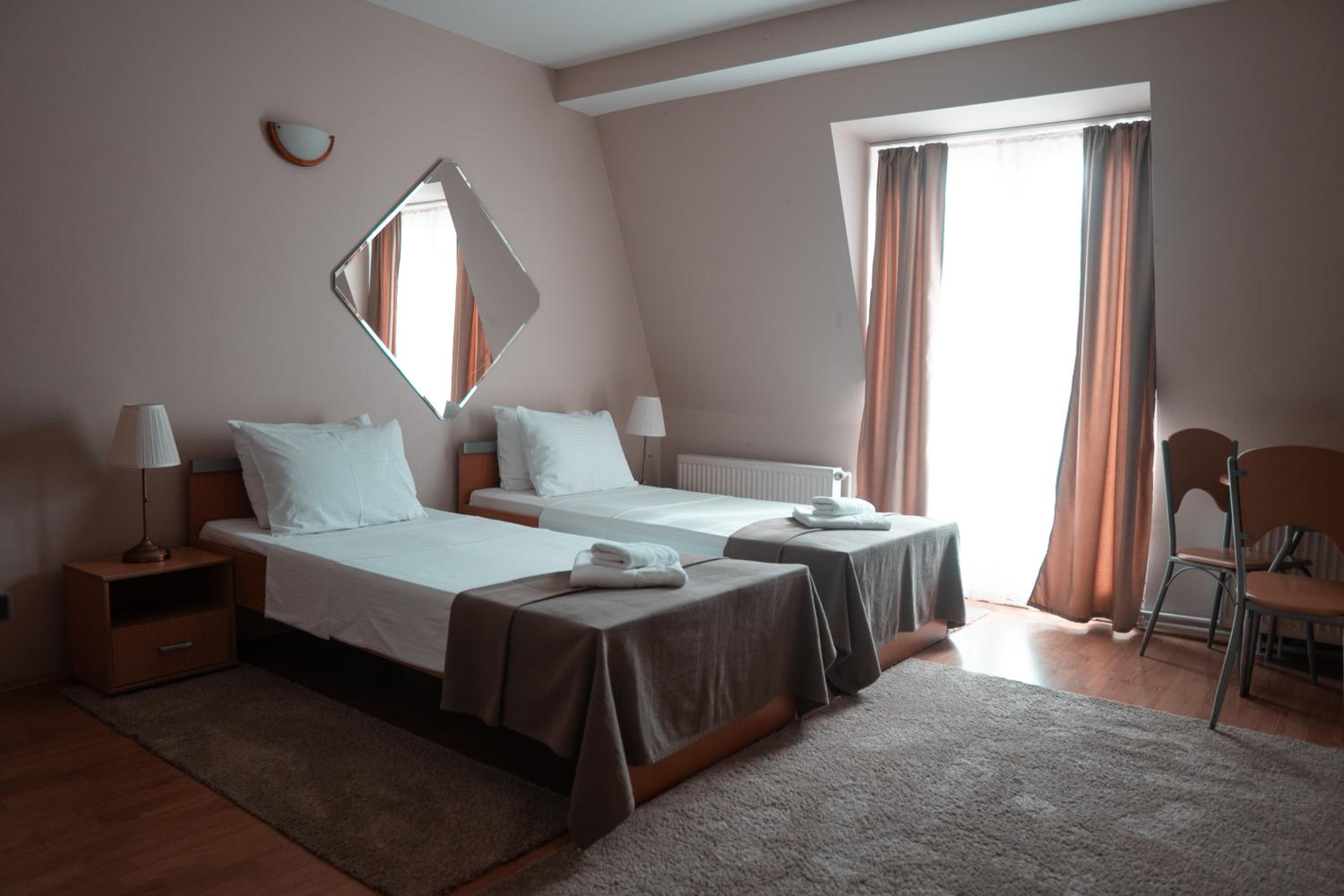 Triple Room with 3 Single Beds