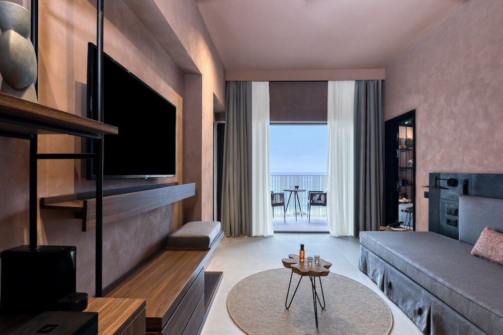 Family Suite, 2 Bedrooms (Sapphire)
