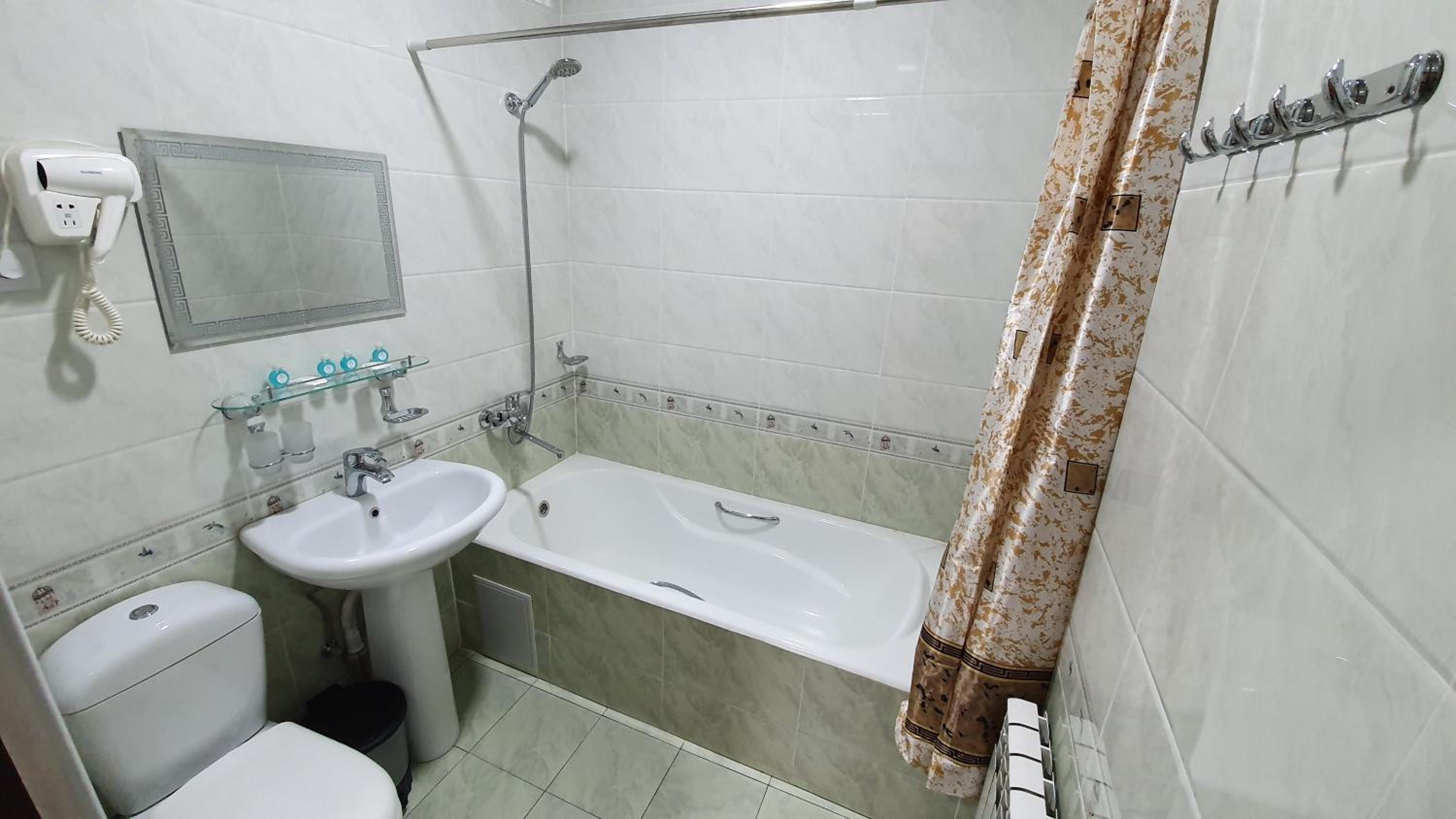 Comfort Quadruple Room