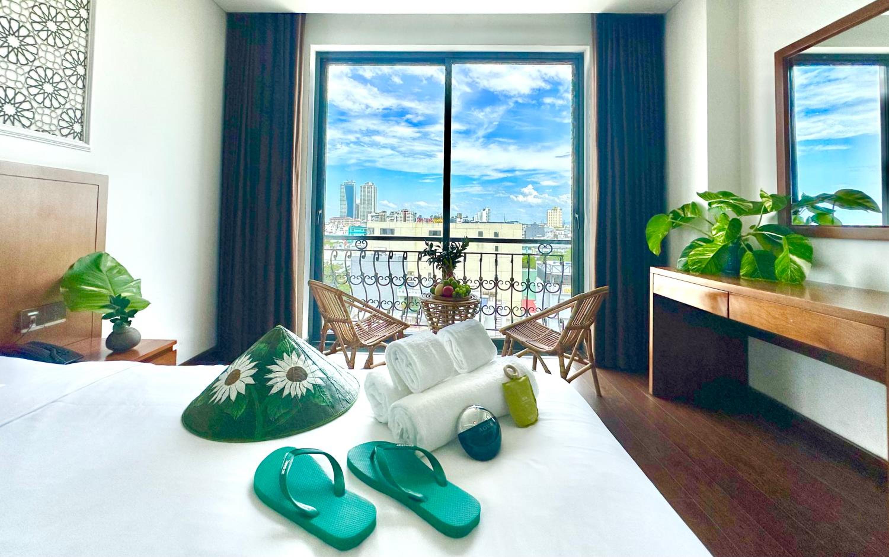 Deluxe Double Room with Balcony