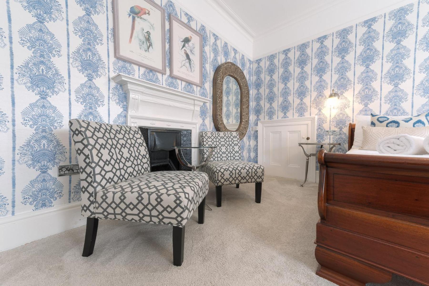 Executive King with Bath and Shower