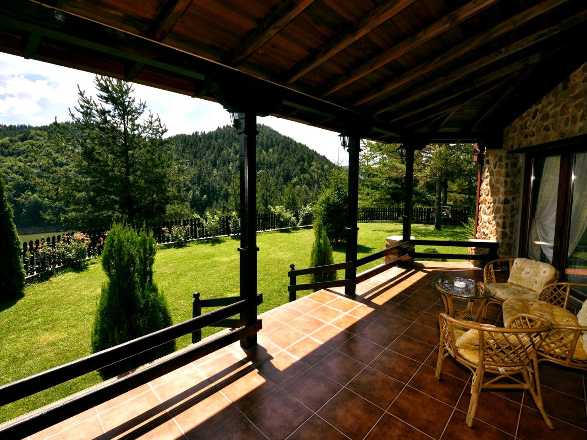 Studio with Garden View