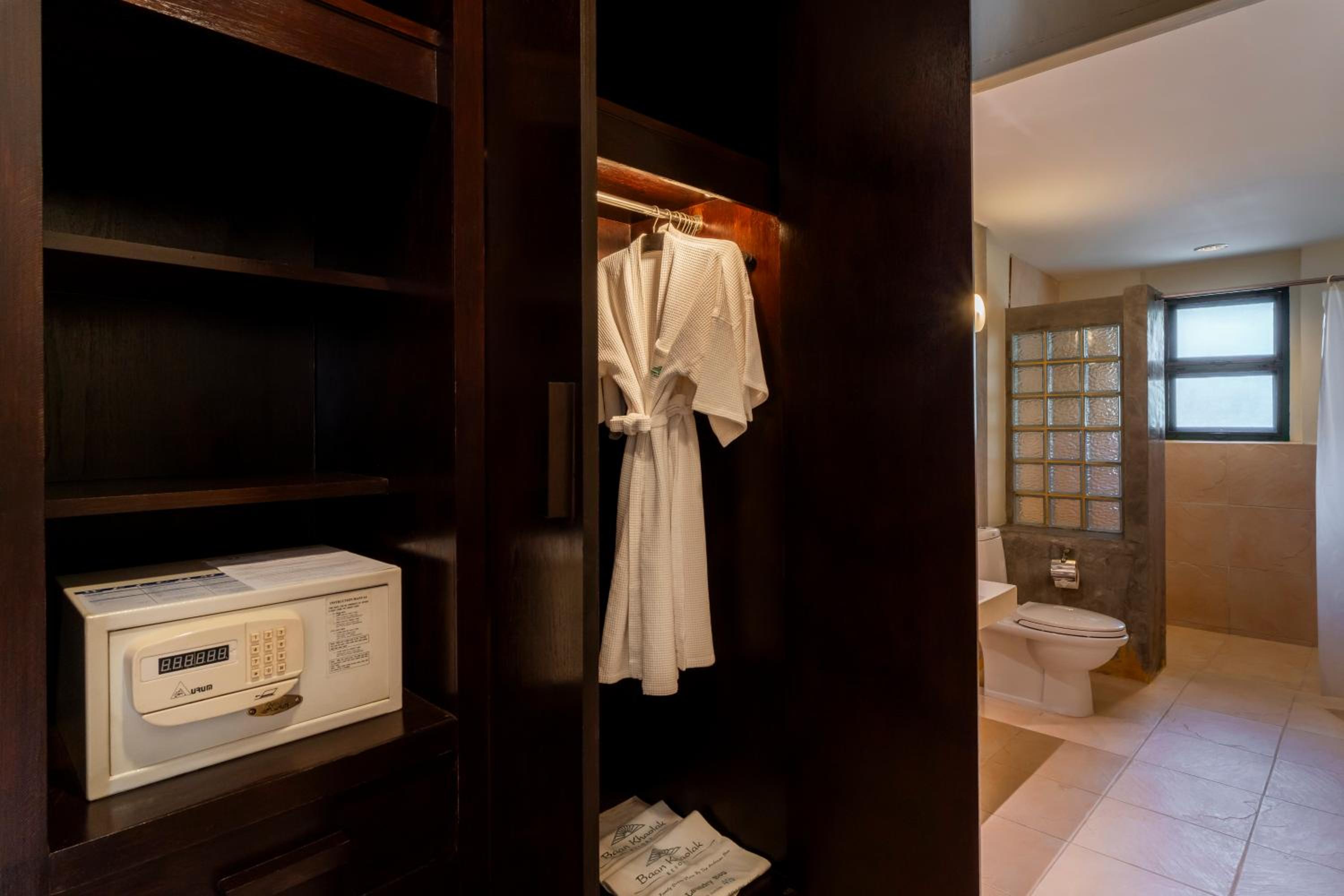 Family Double or Twin Room