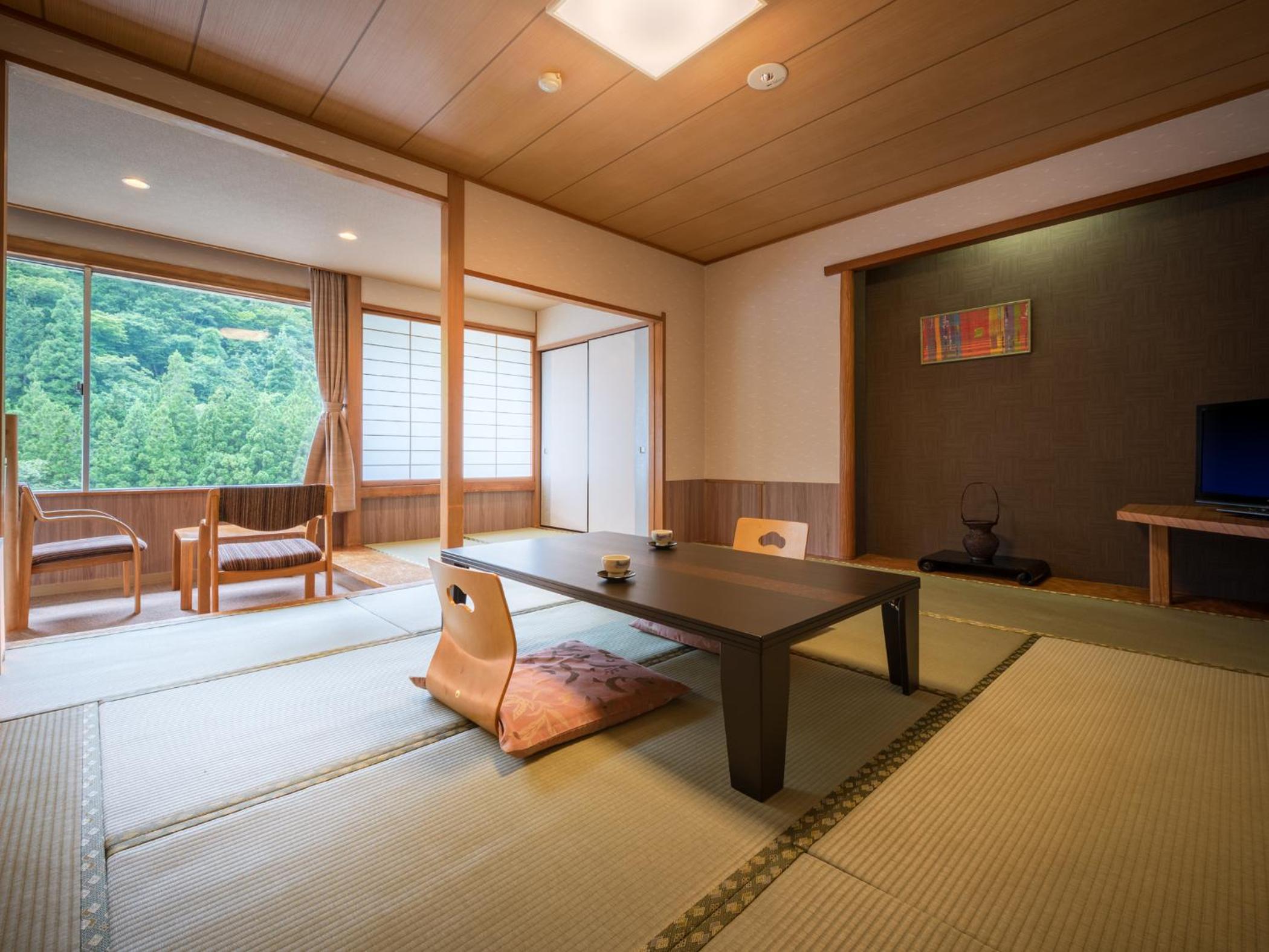 Japanese-Style Room - Non-Smoking
