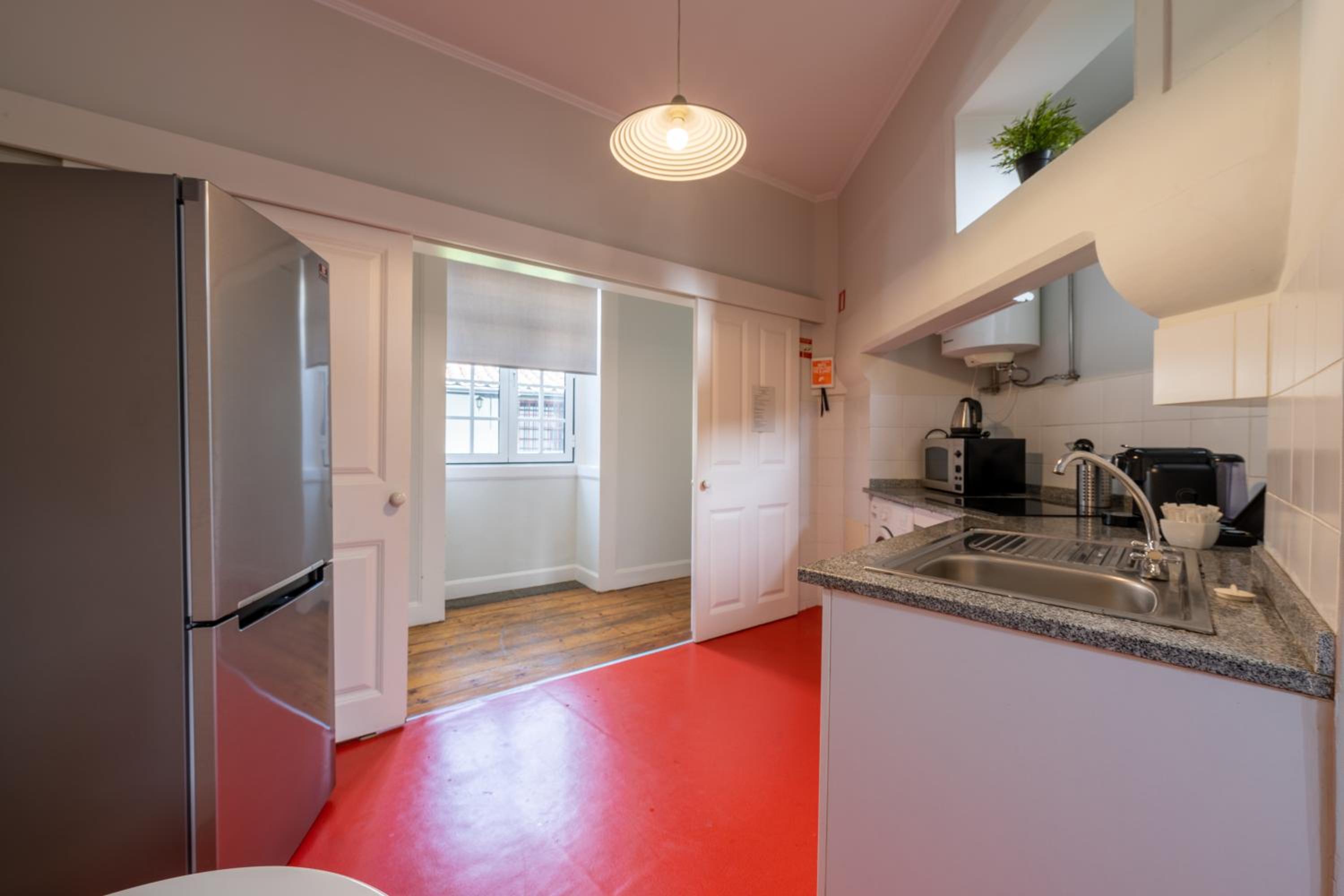 One-Bedroom Apartment (4 Adults)