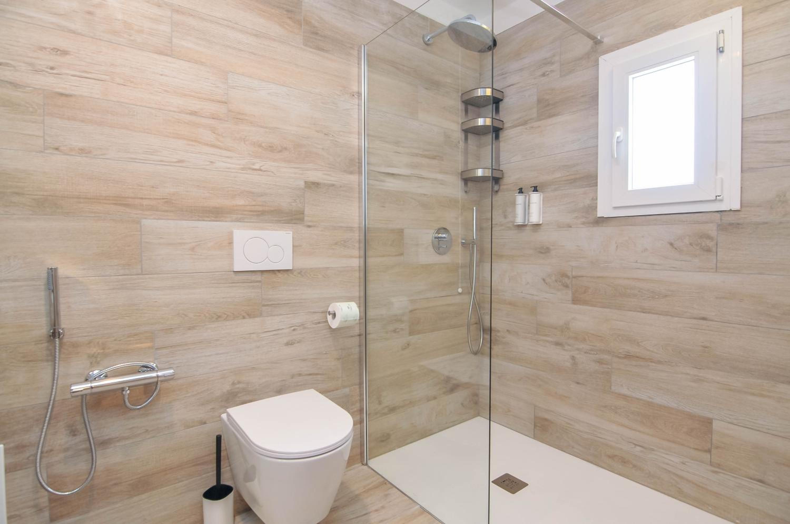 Junior Suite With Jacuzzi - Annex Building