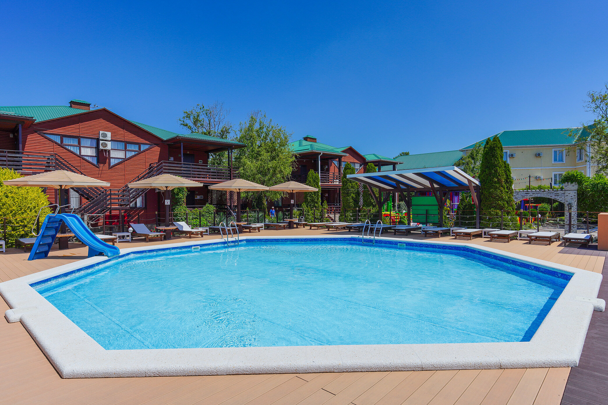 2+1 местный номер (деревянный коттедж)