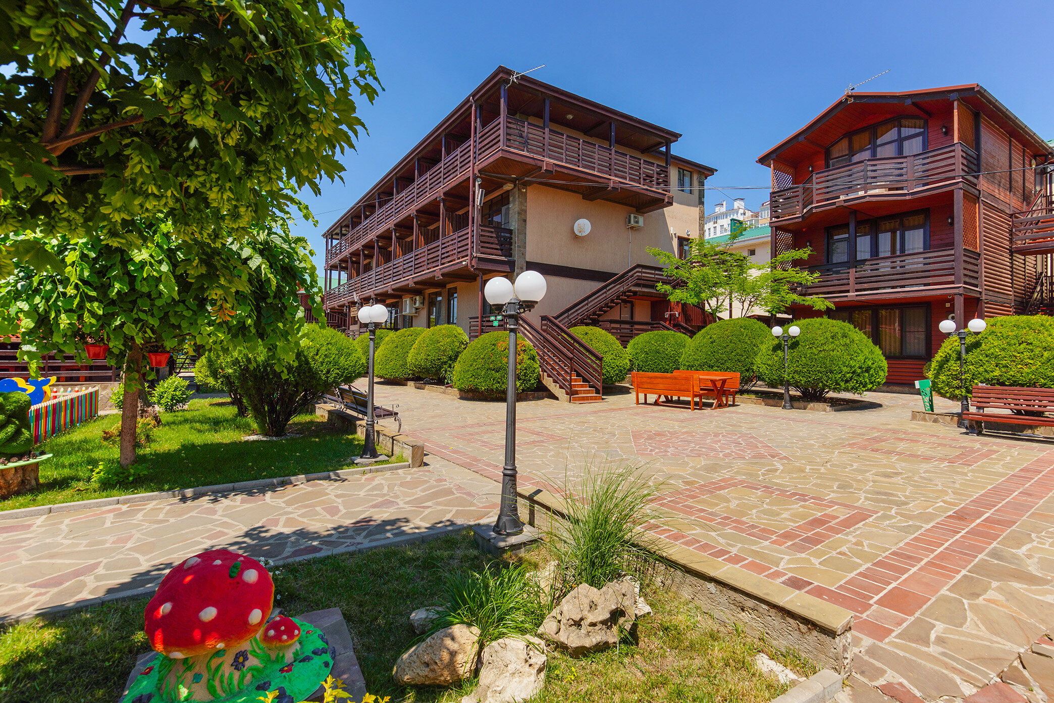 2+1 местный номер (деревянный коттедж)