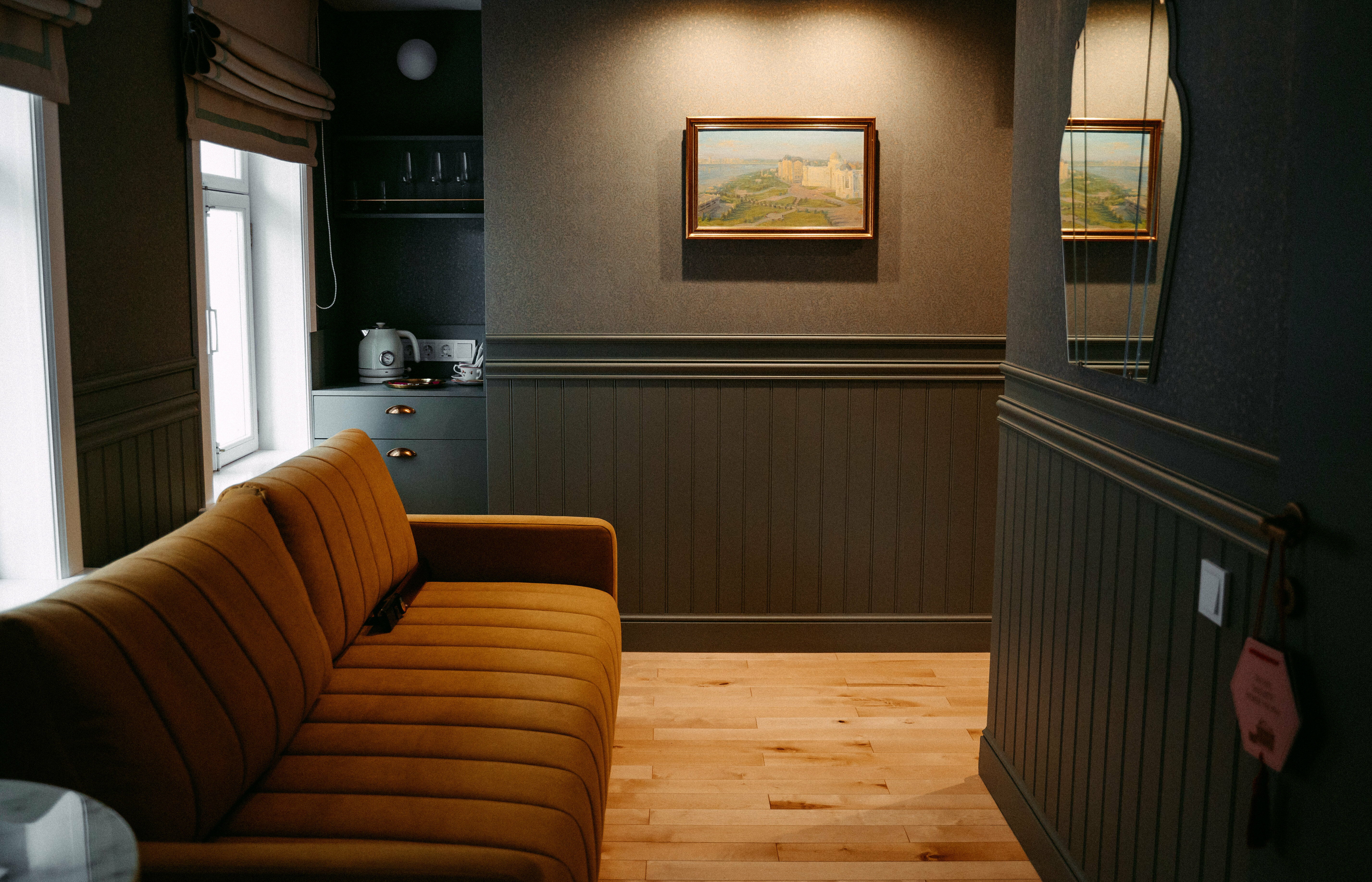 Двухкомнатный делюкс «Комната Зурина»