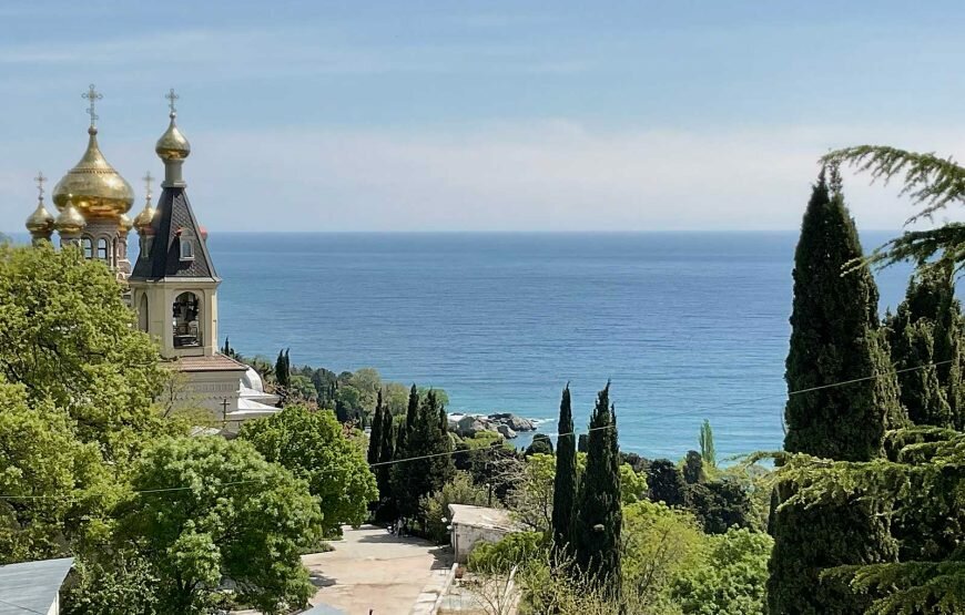 ДеЛюкс, с балконом и видом на море, 3-й этаж