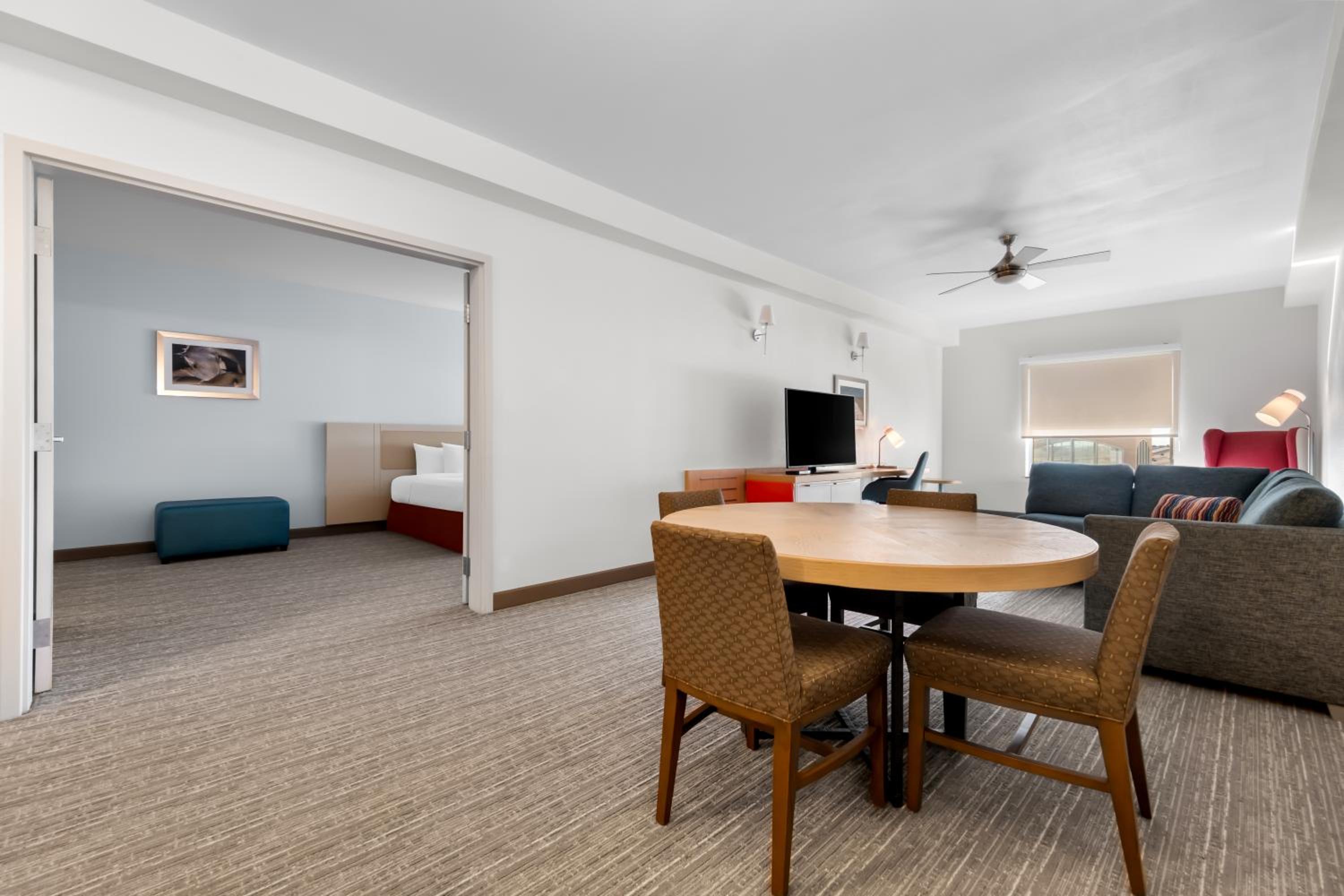 One-Bedroom Queen Suite - Hearing Accessible