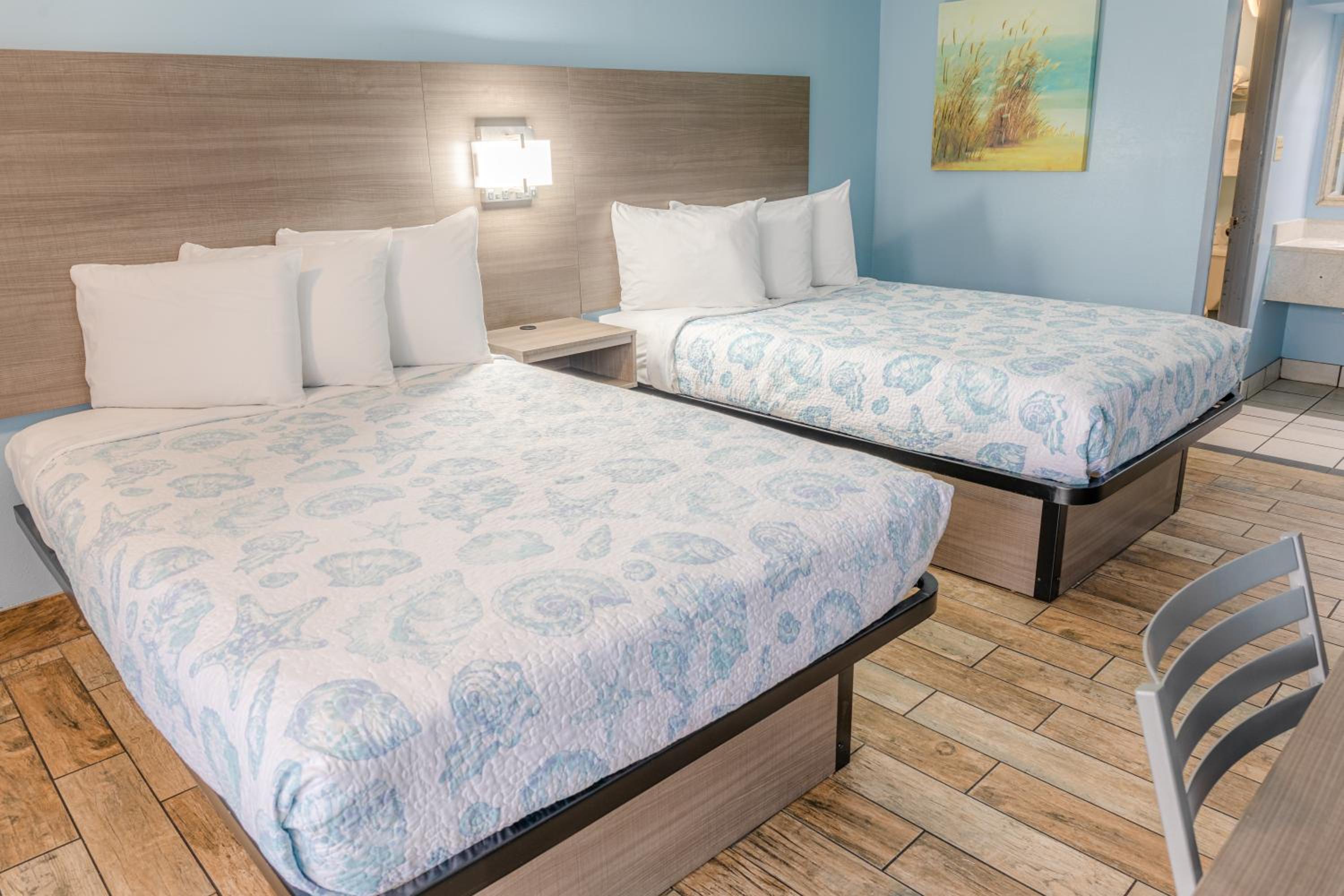 Double Room with Two Double Beds - Non-Smoking
