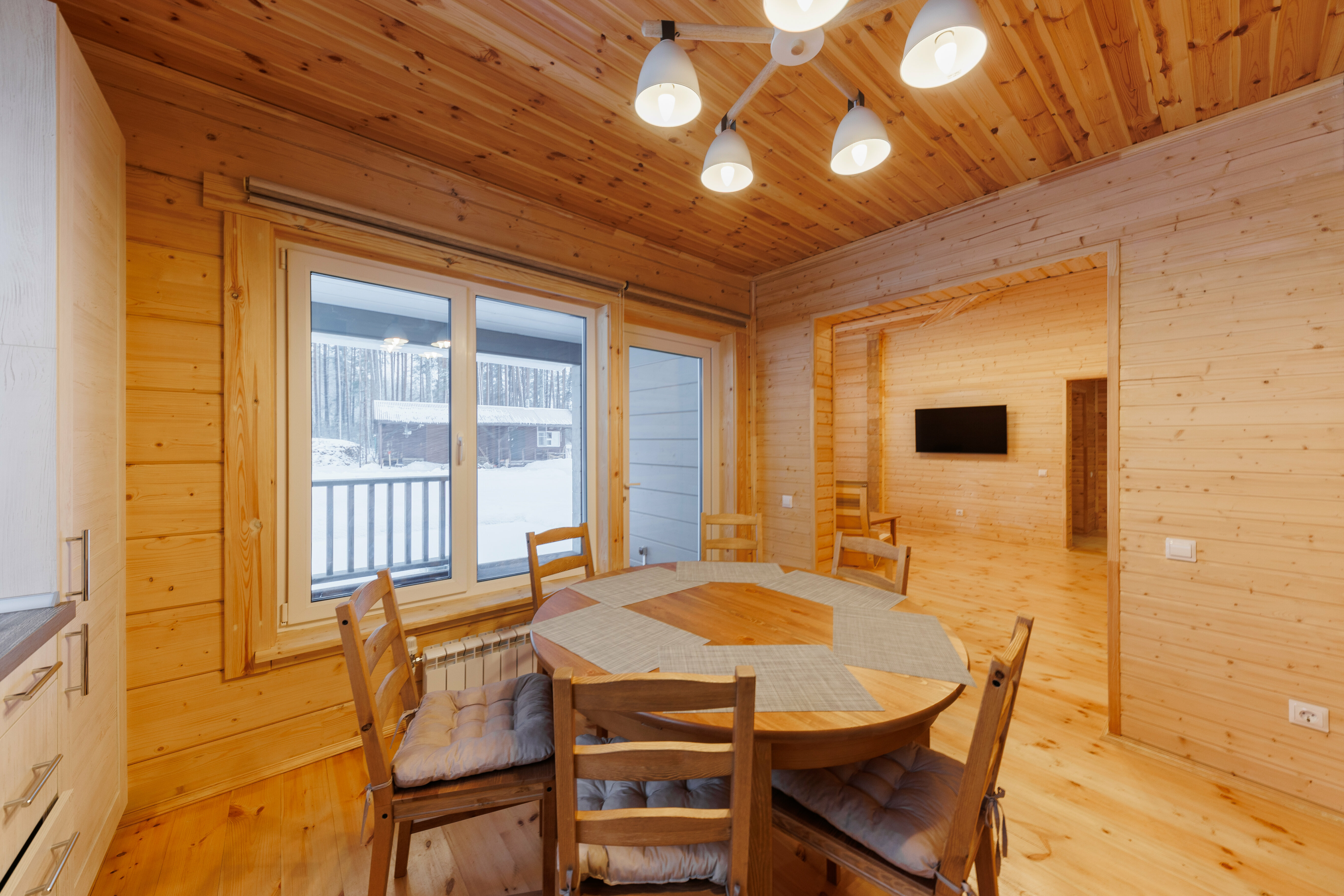 Коттедж с видом на лес