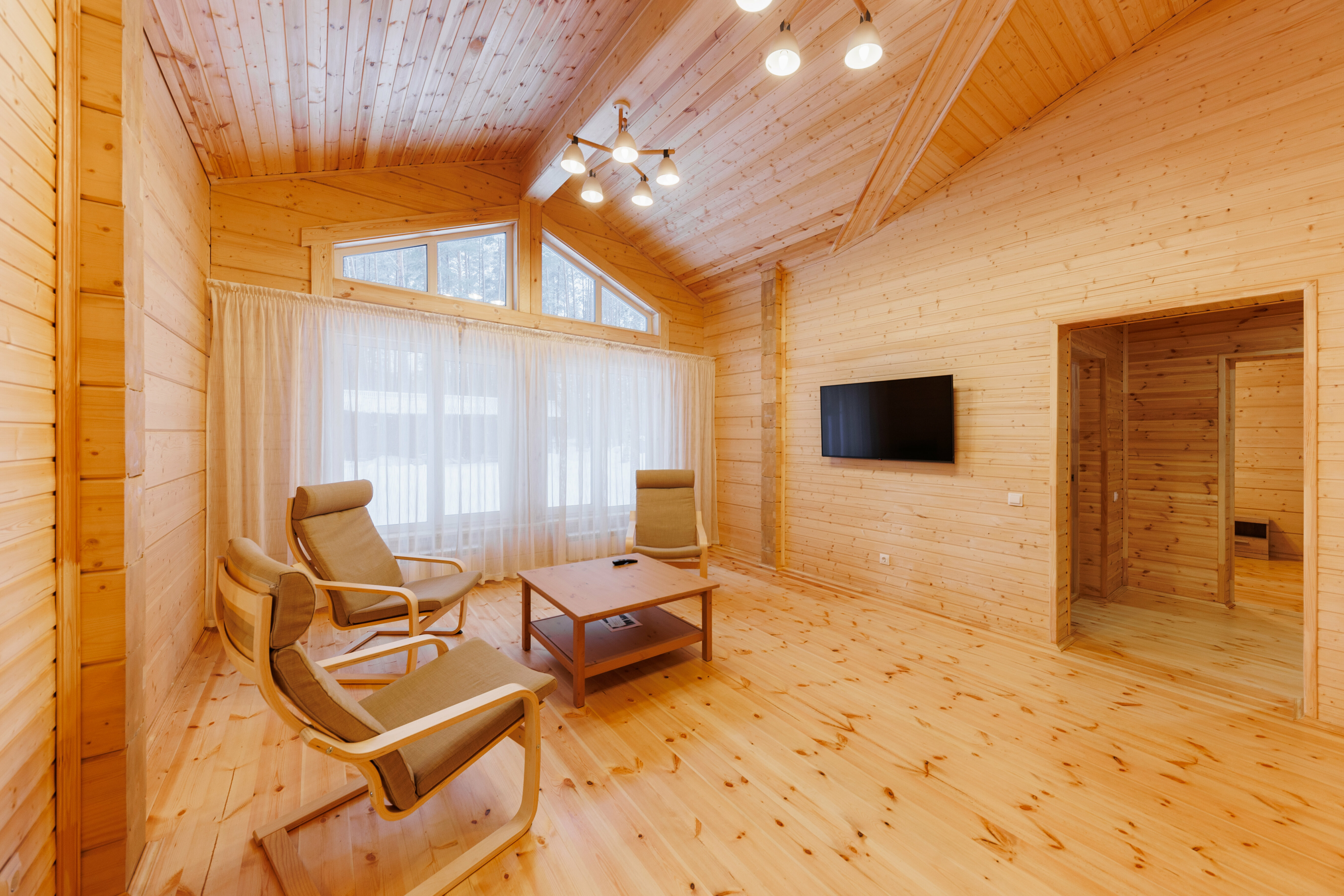 Коттедж с видом на лес