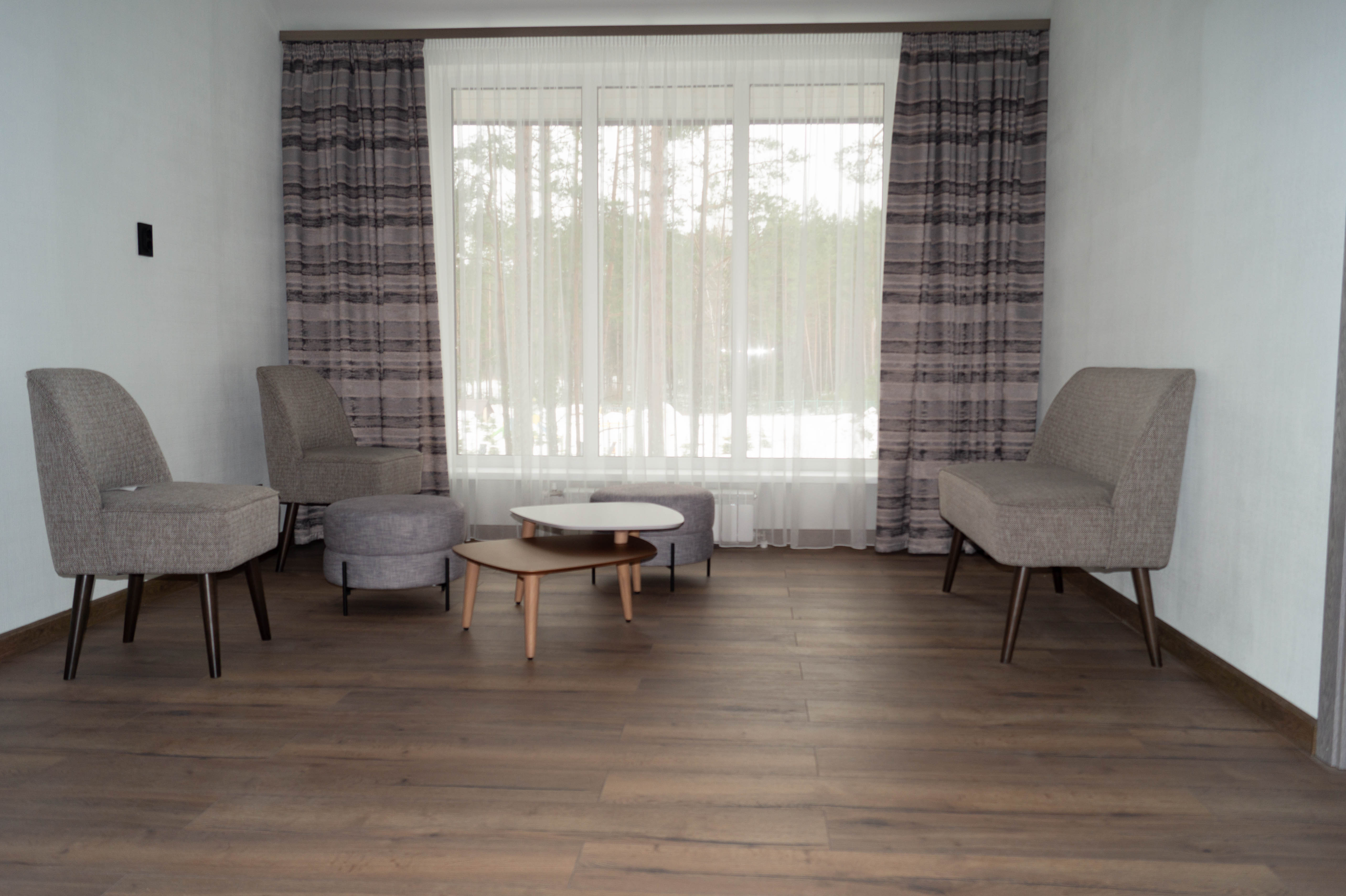 Коттедж с видом на лес