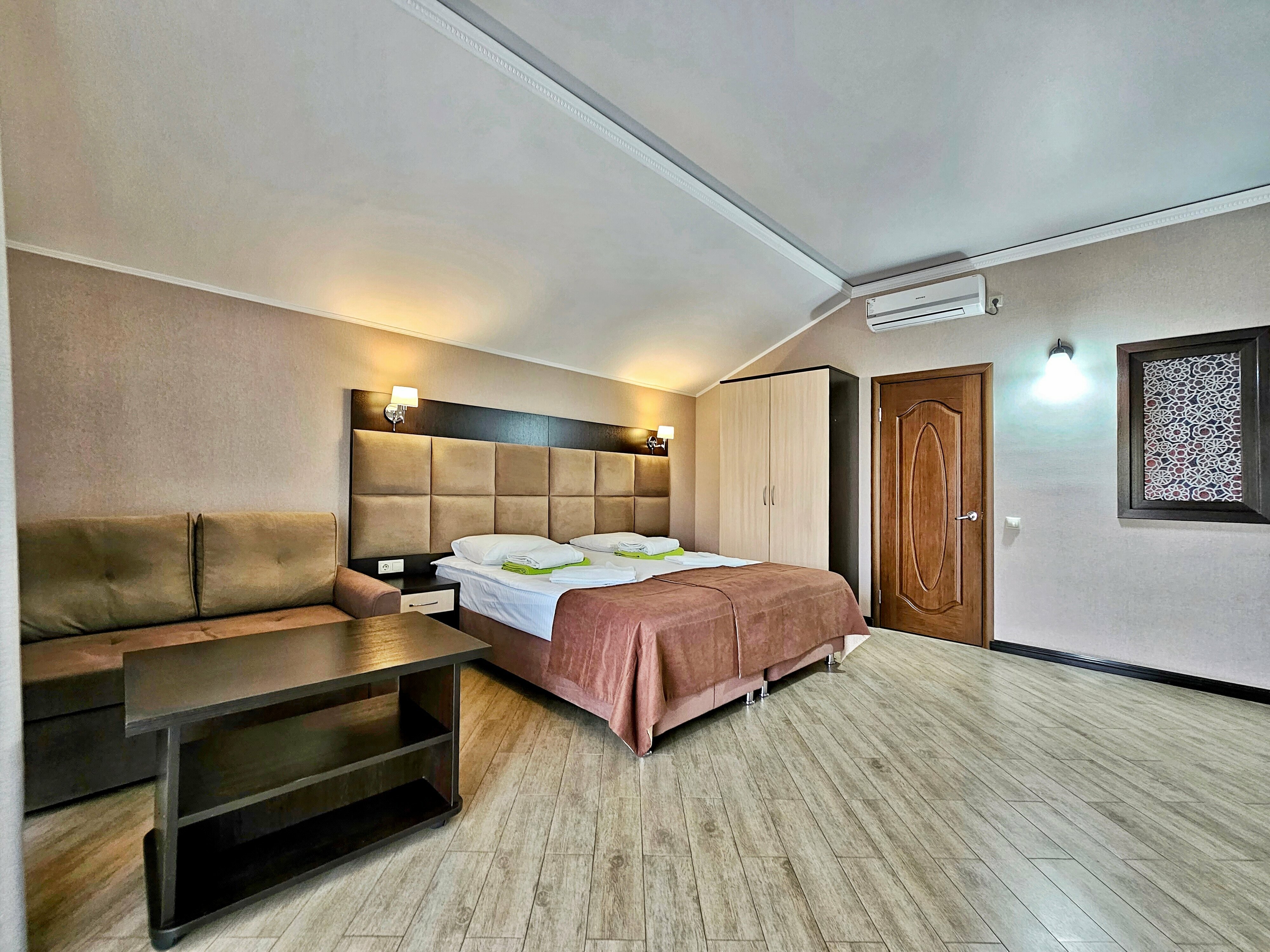 Стандартный двухместный номер с 1 кроватью или 2 отдельными кроватями, вид на сад