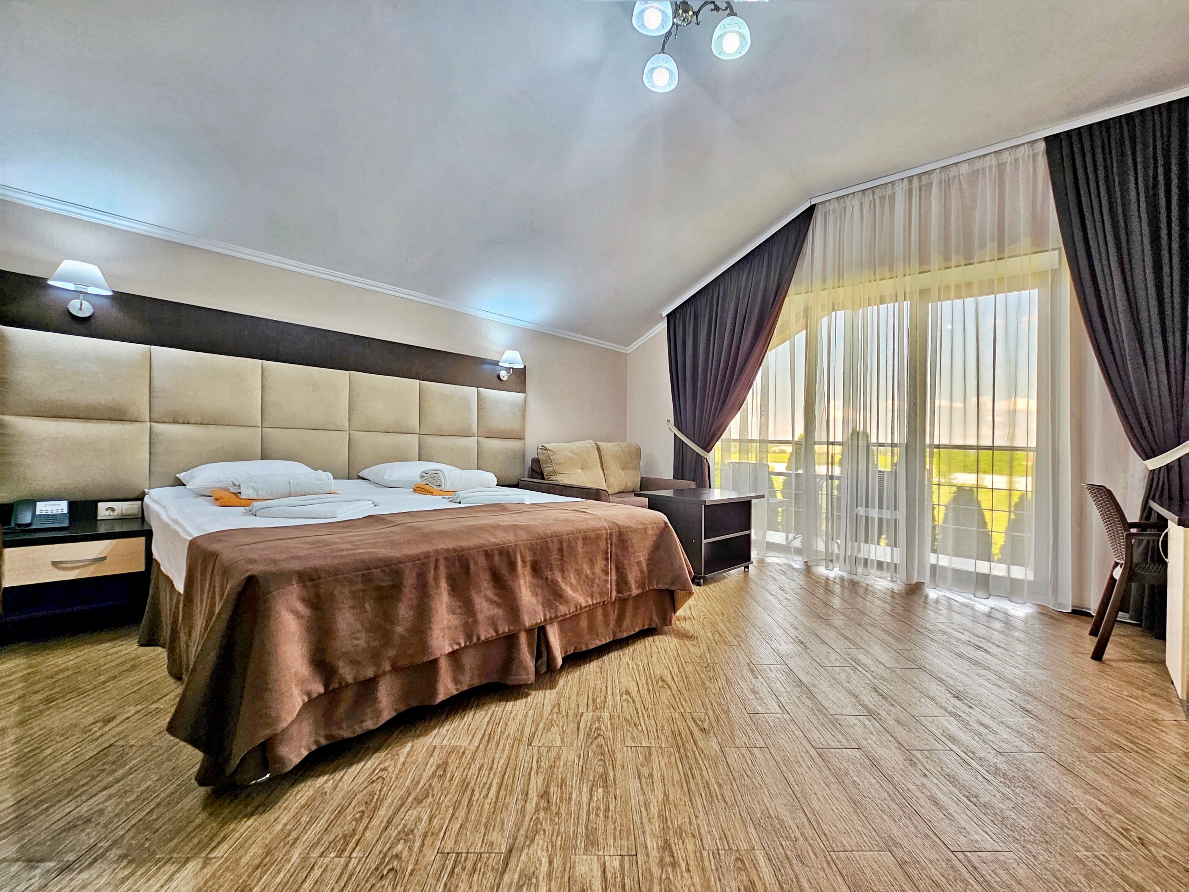 Двухместный номер с 1 кроватью или 2 отдельными кроватями и собственной ванной комнатой