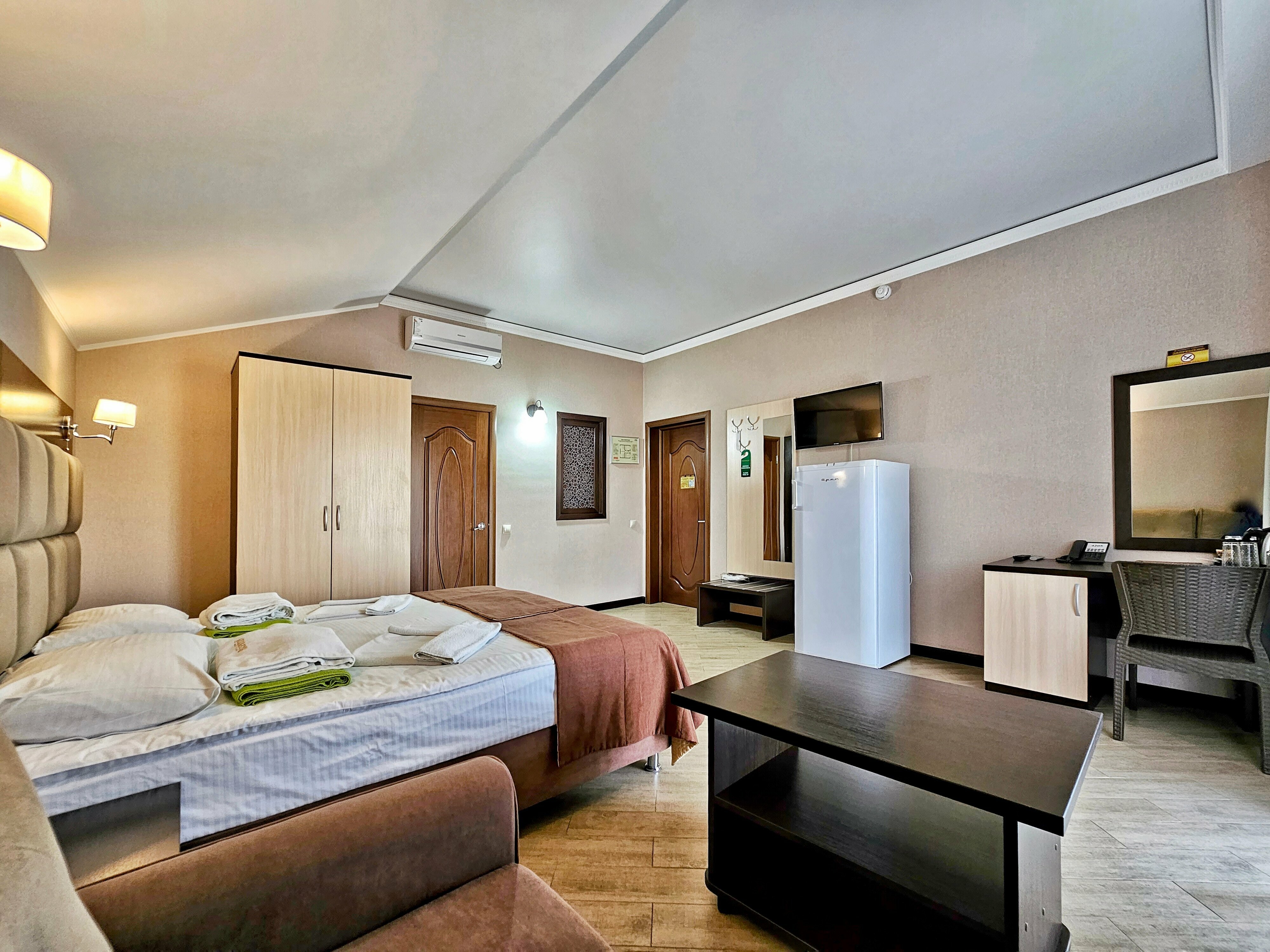 Стандартный двухместный номер с 1 кроватью или 2 отдельными кроватями, вид на сад