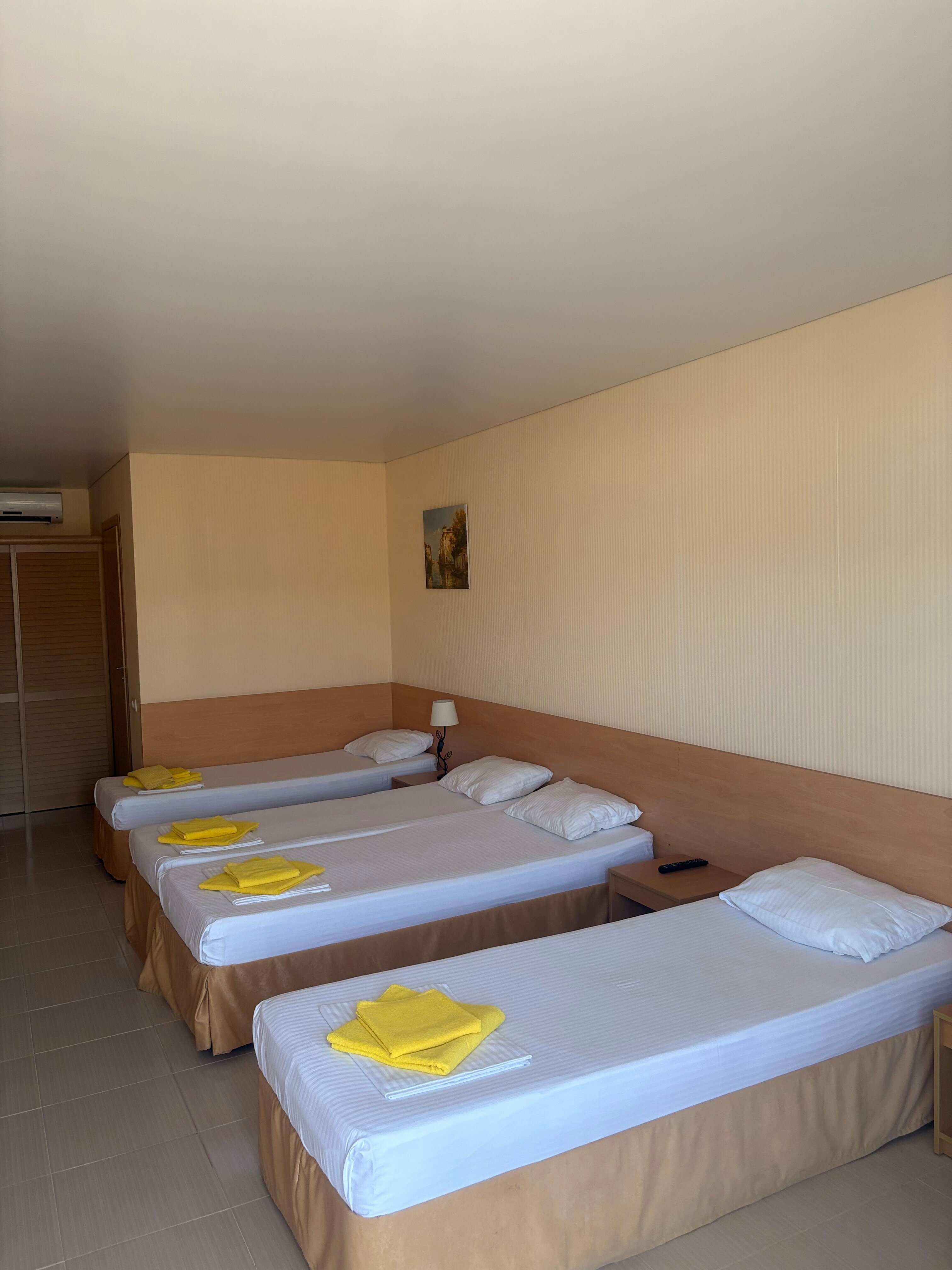 Стандартный четырехместный номер