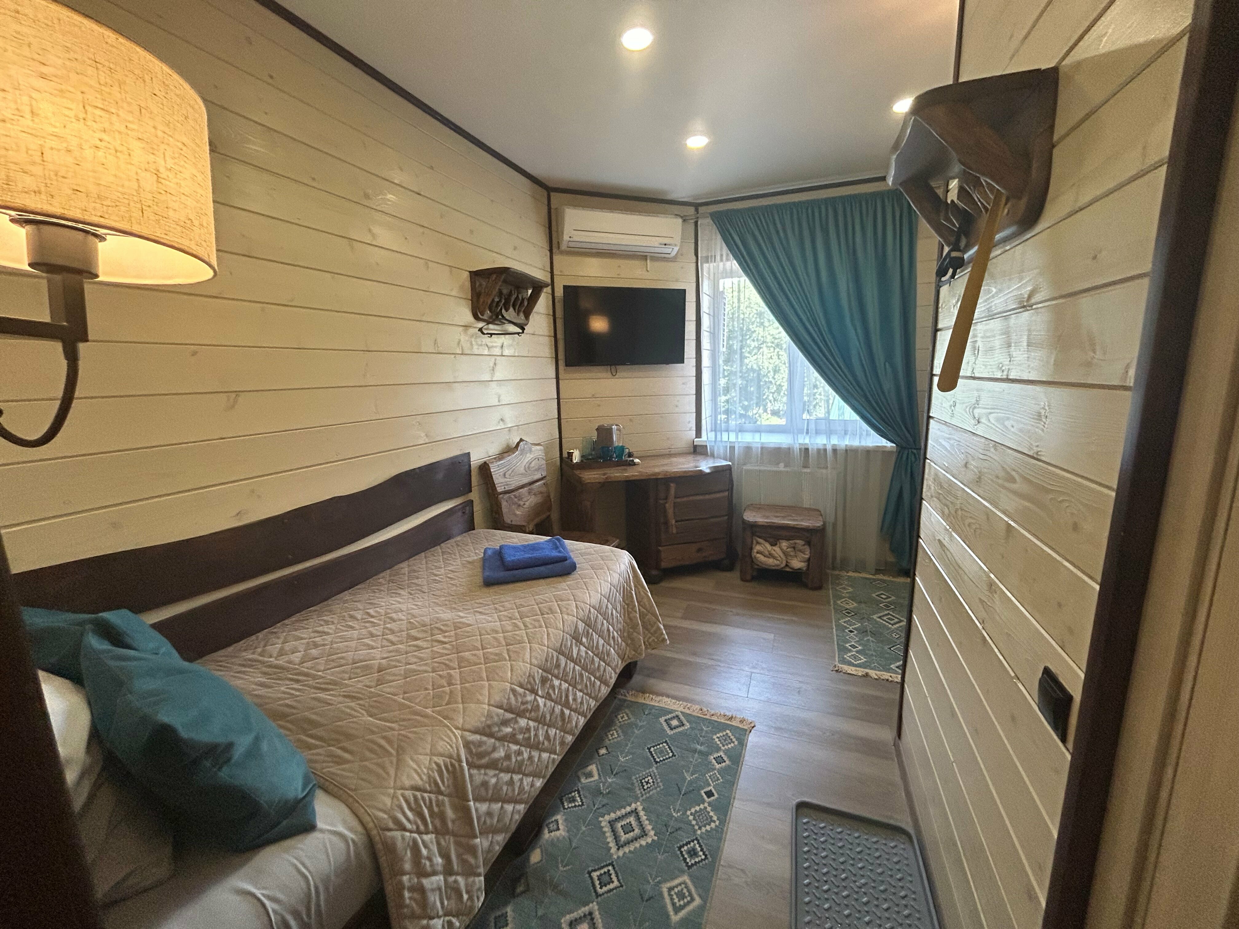 Двухместный номер с 2 отдельными кроватями и душем