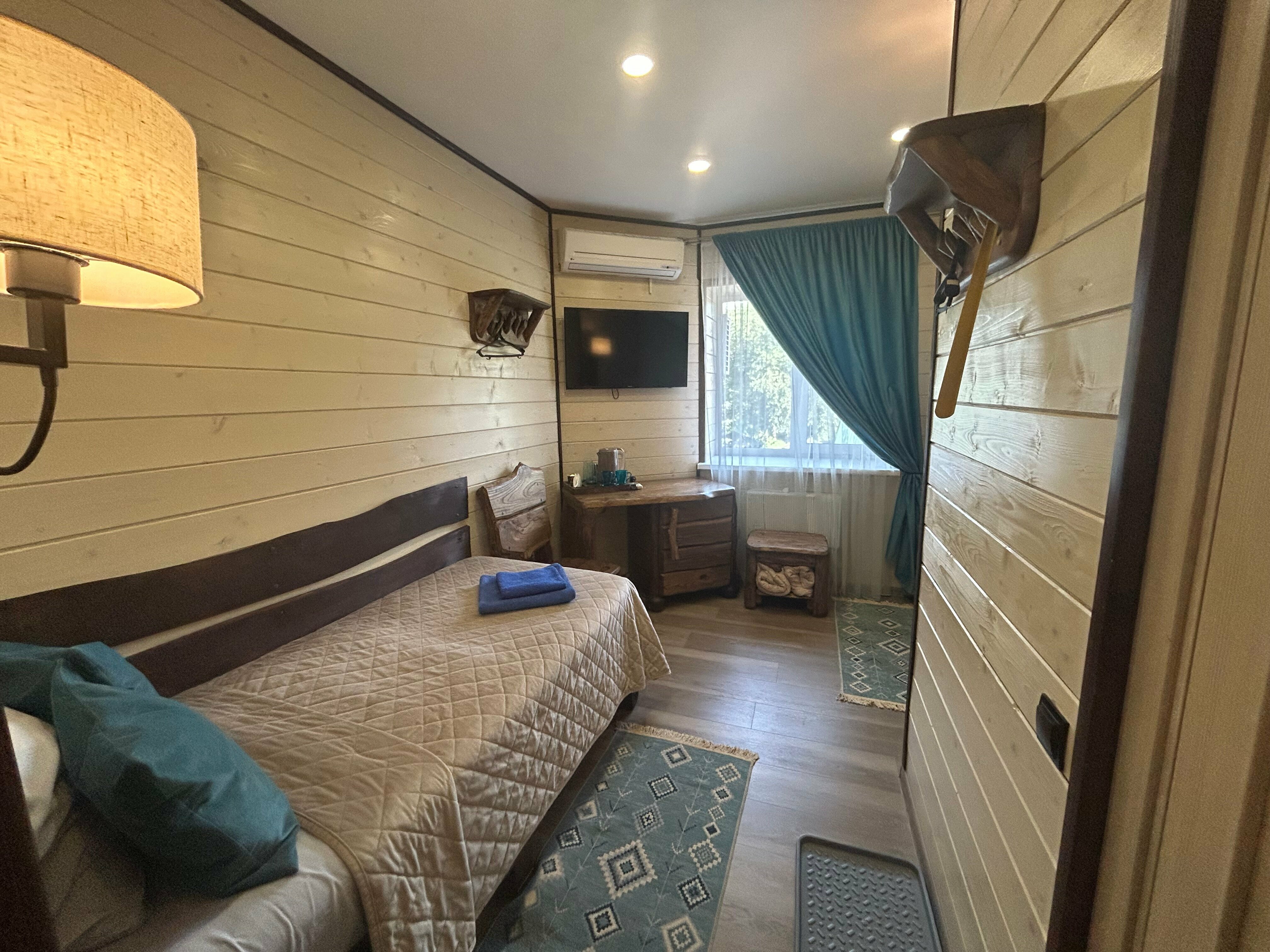 Двухместный номер с 2 отдельными кроватями и душем