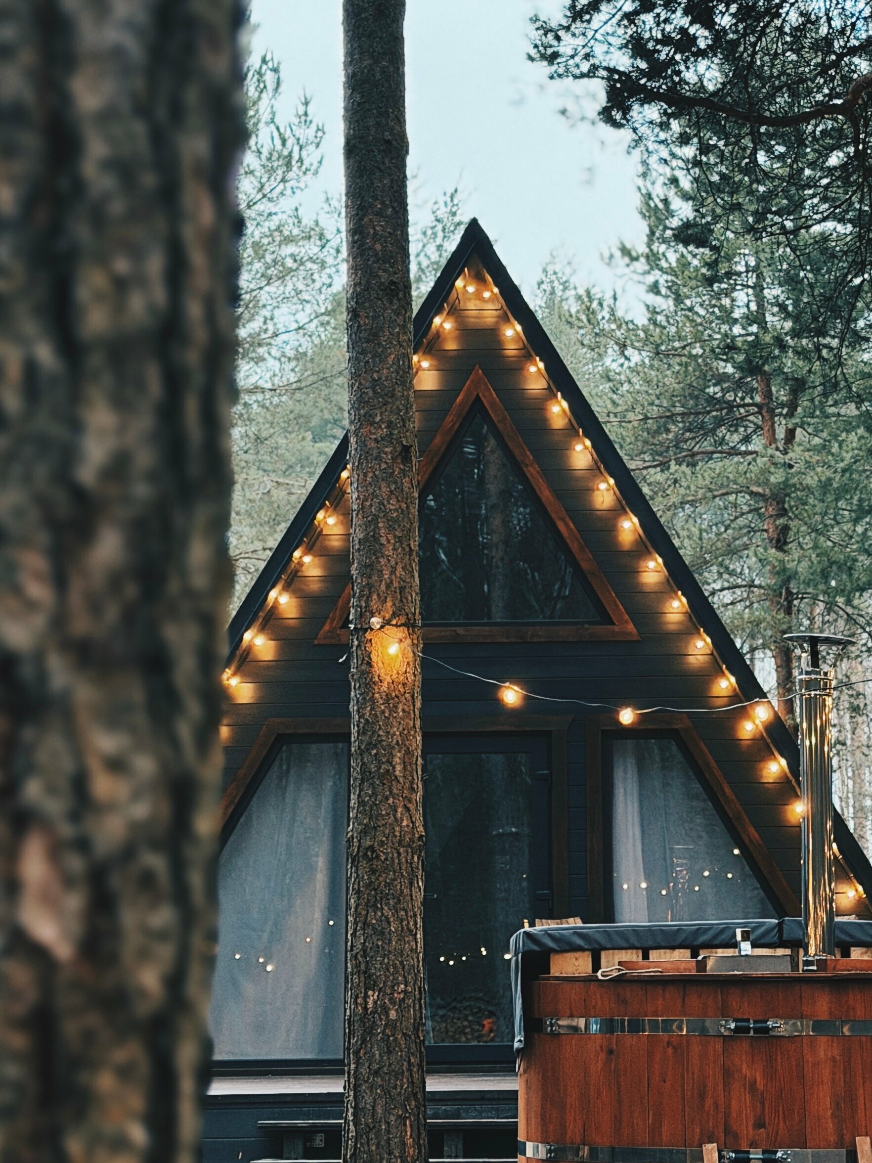 Белый А-фрейм