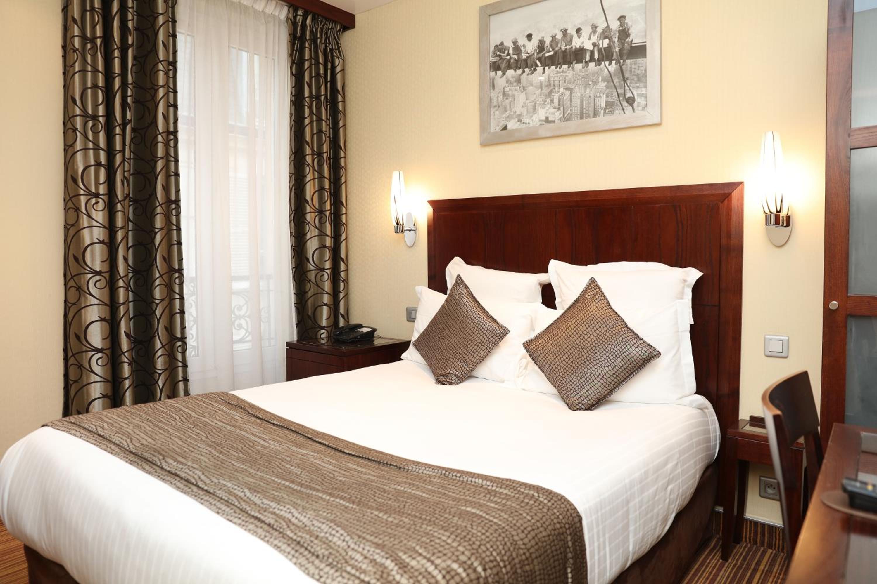 Two Double Room Adjacent