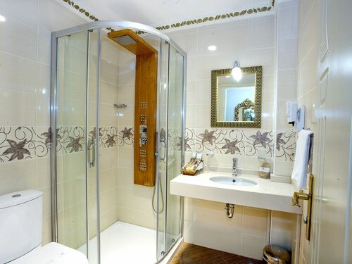 Standard Double Room в White House Hotel