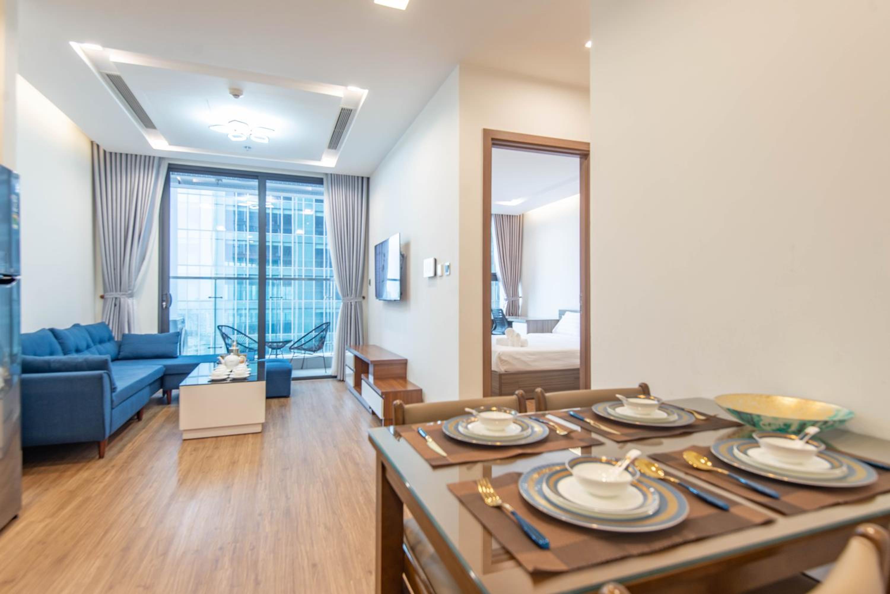 One-Bedroom Apartment